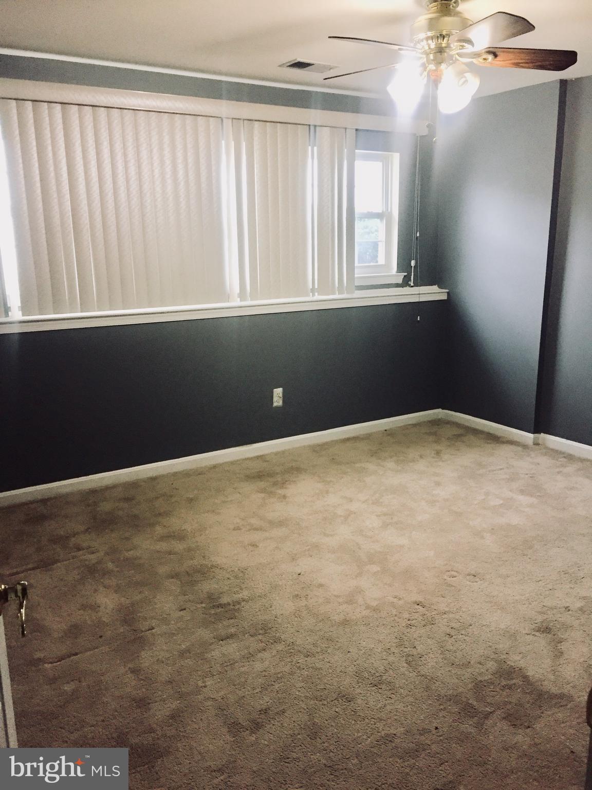 APPLEGATE CONDO - Residential