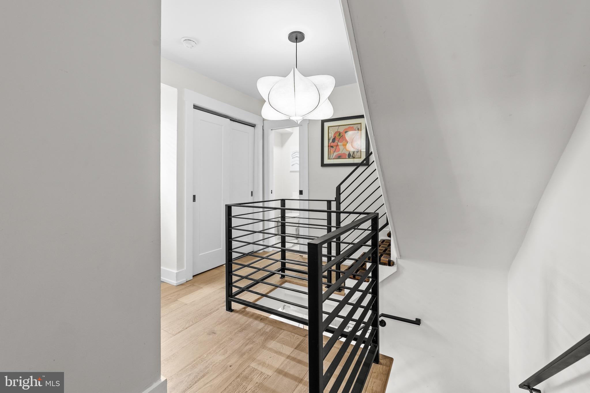 WASHINGTON SQ WEST - Residential