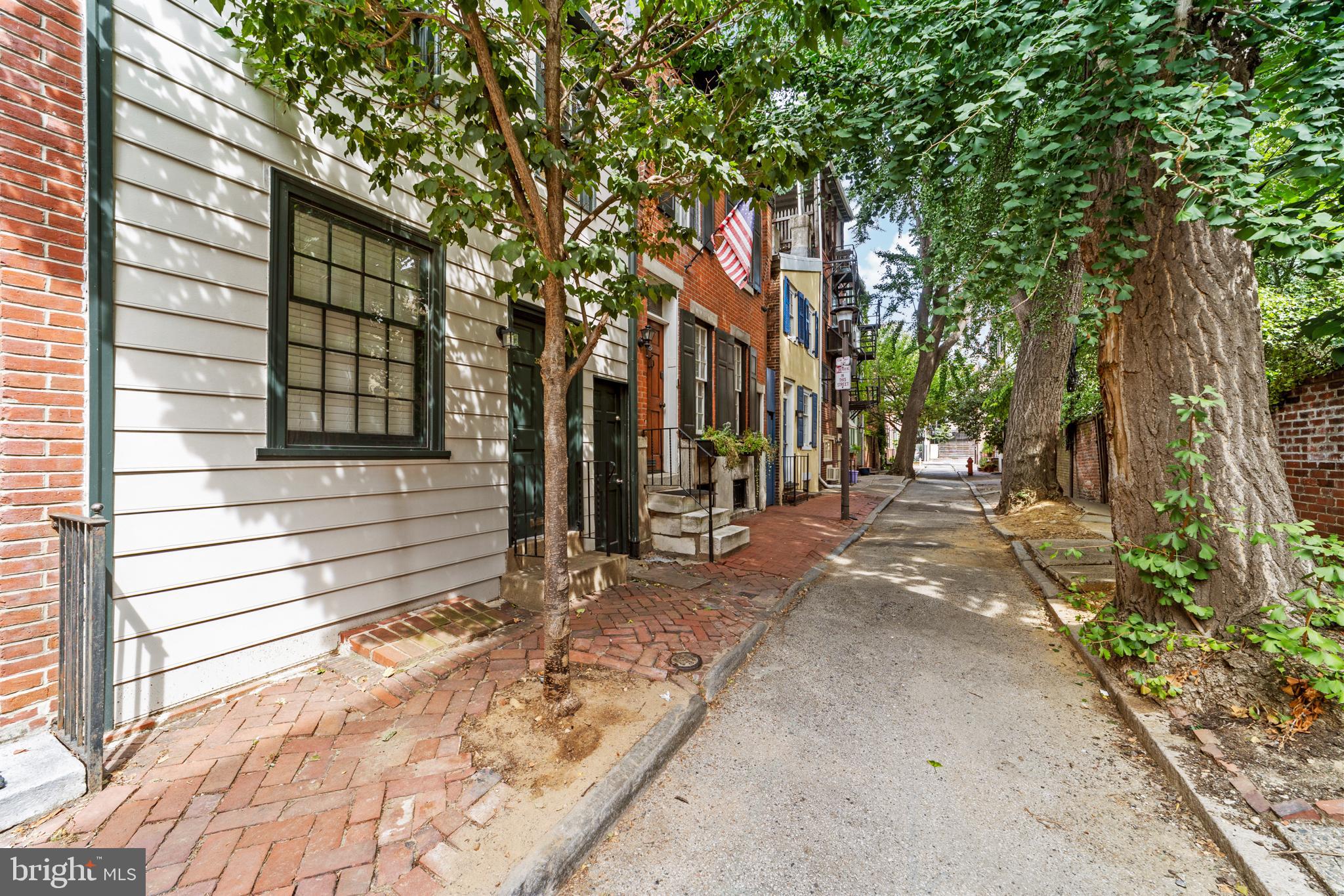 WASHINGTON SQ WEST - Residential