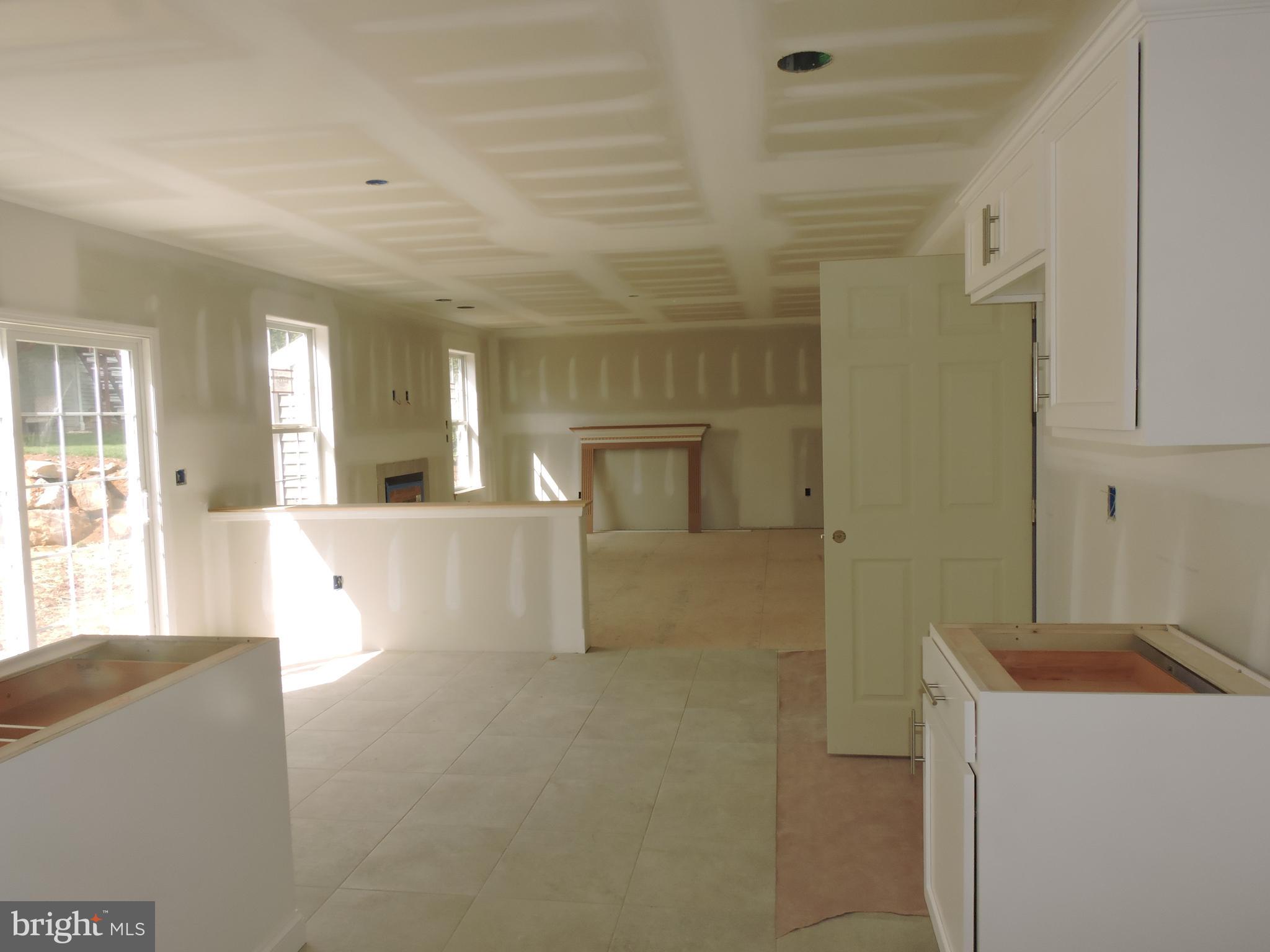 1033 RIVER CREST DRIVE LOT 35
