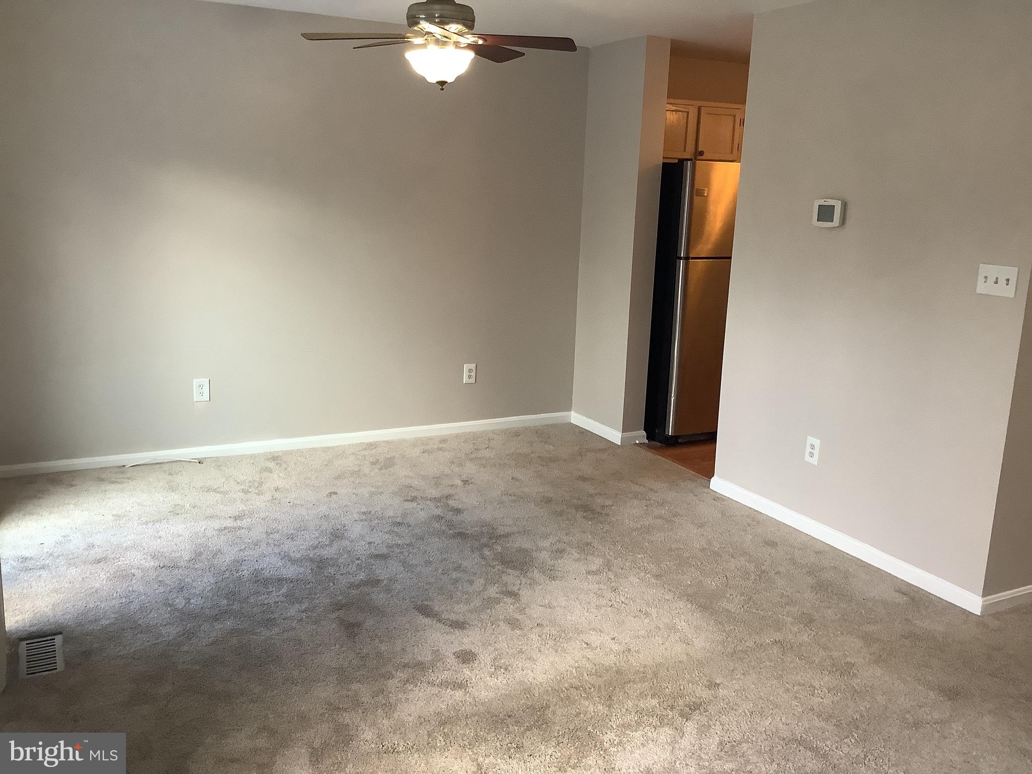 CONSTANT FRIENDSHIP - Residential Lease