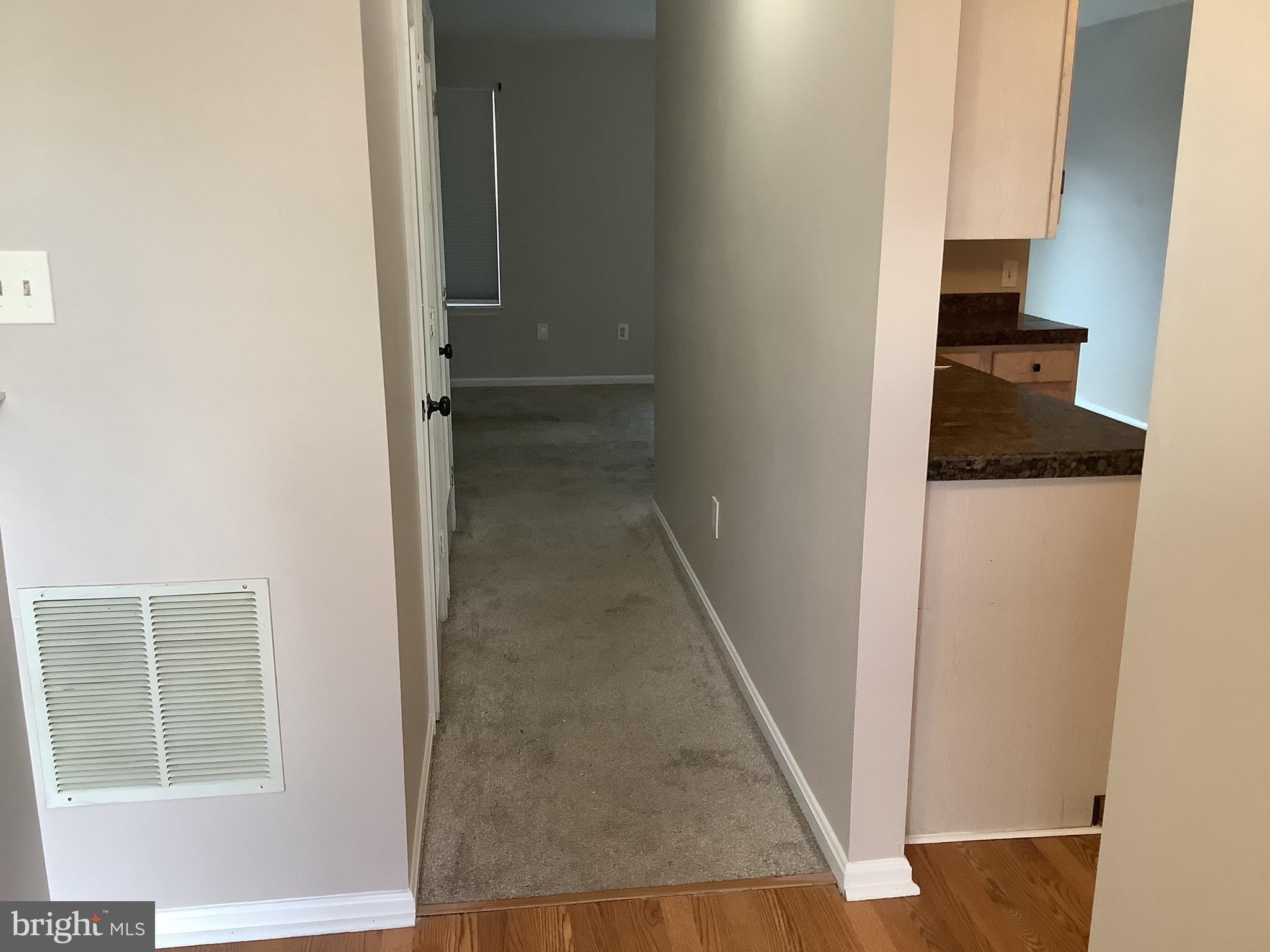 CONSTANT FRIENDSHIP - Residential Lease