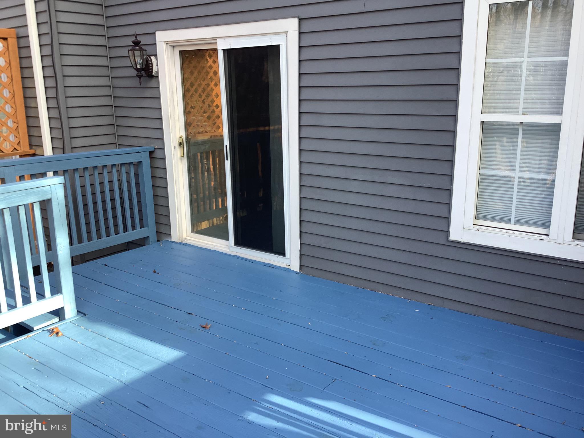 CONSTANT FRIENDSHIP - Residential Lease