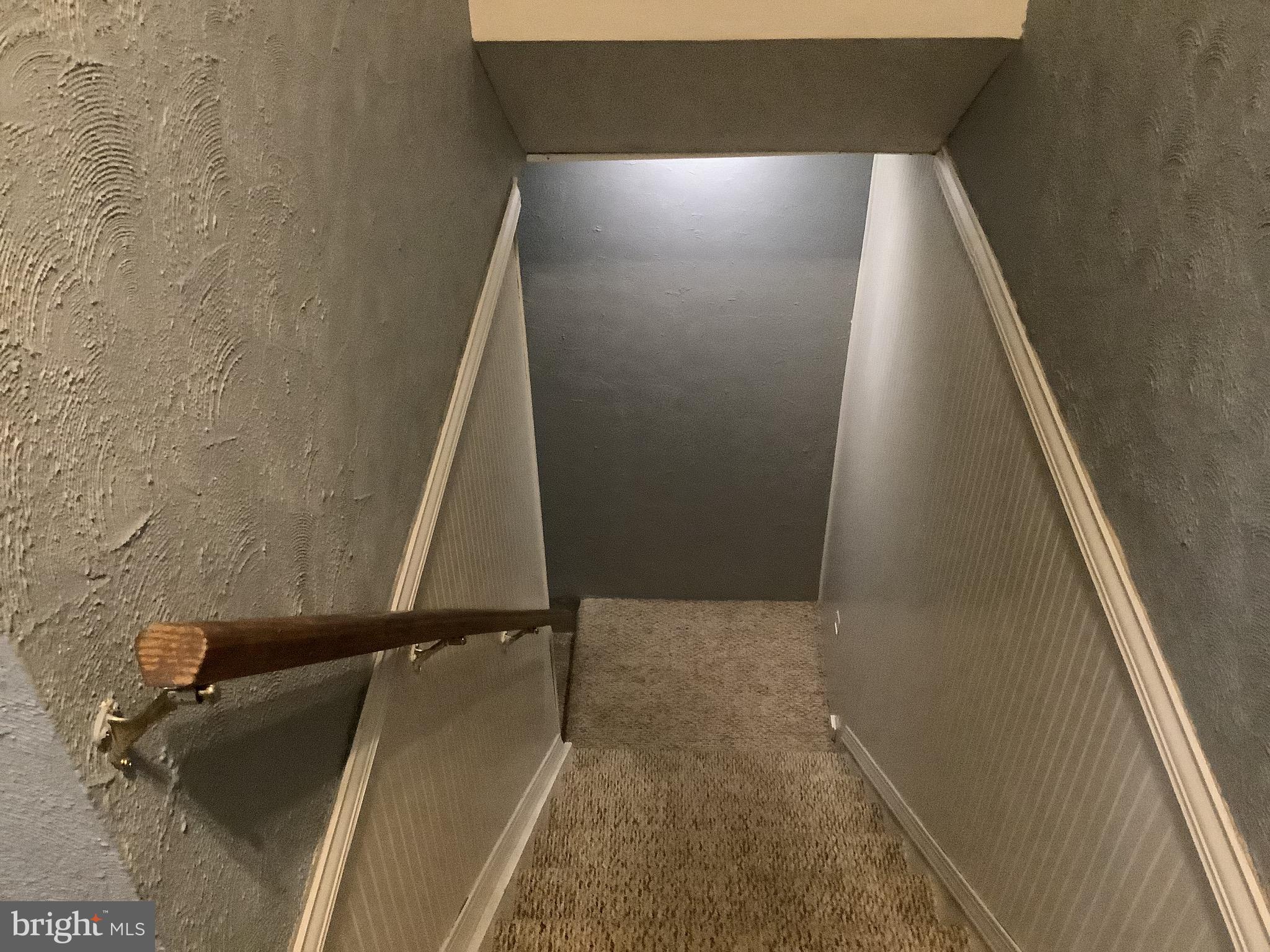 CONSTANT FRIENDSHIP - Residential Lease