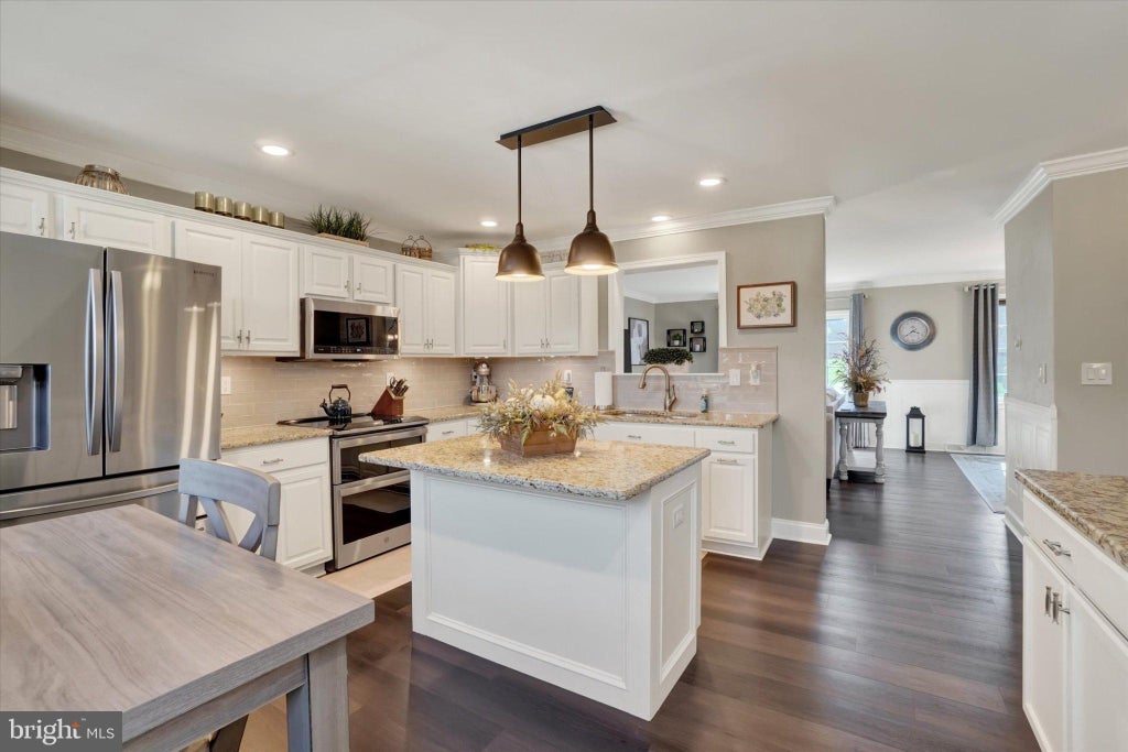 Photo of 136 Gentlemens Way, LANCASTER, PA 17603 (MLS # PALA2095006)