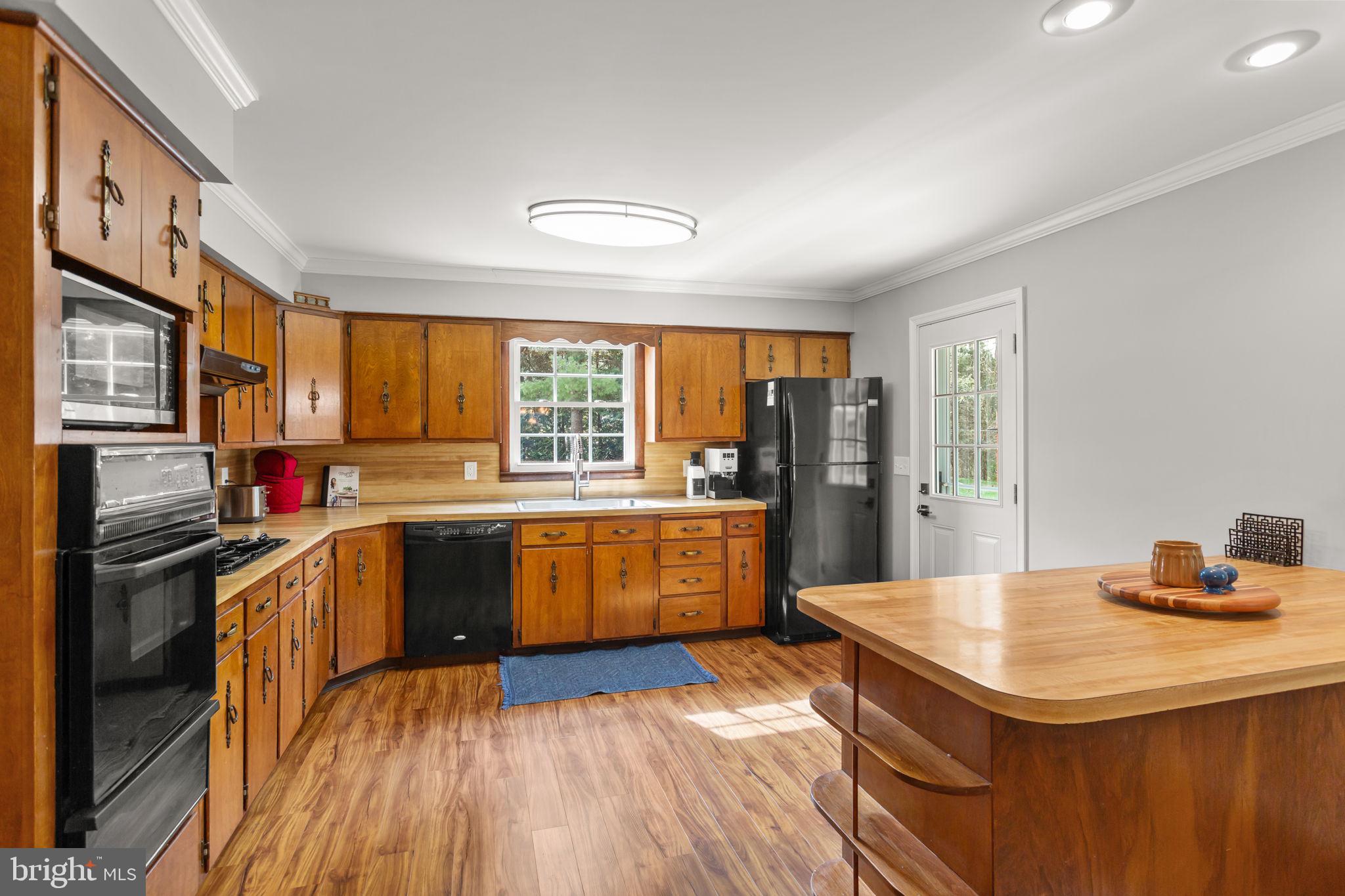 HILDRETH ESTATES - Residential