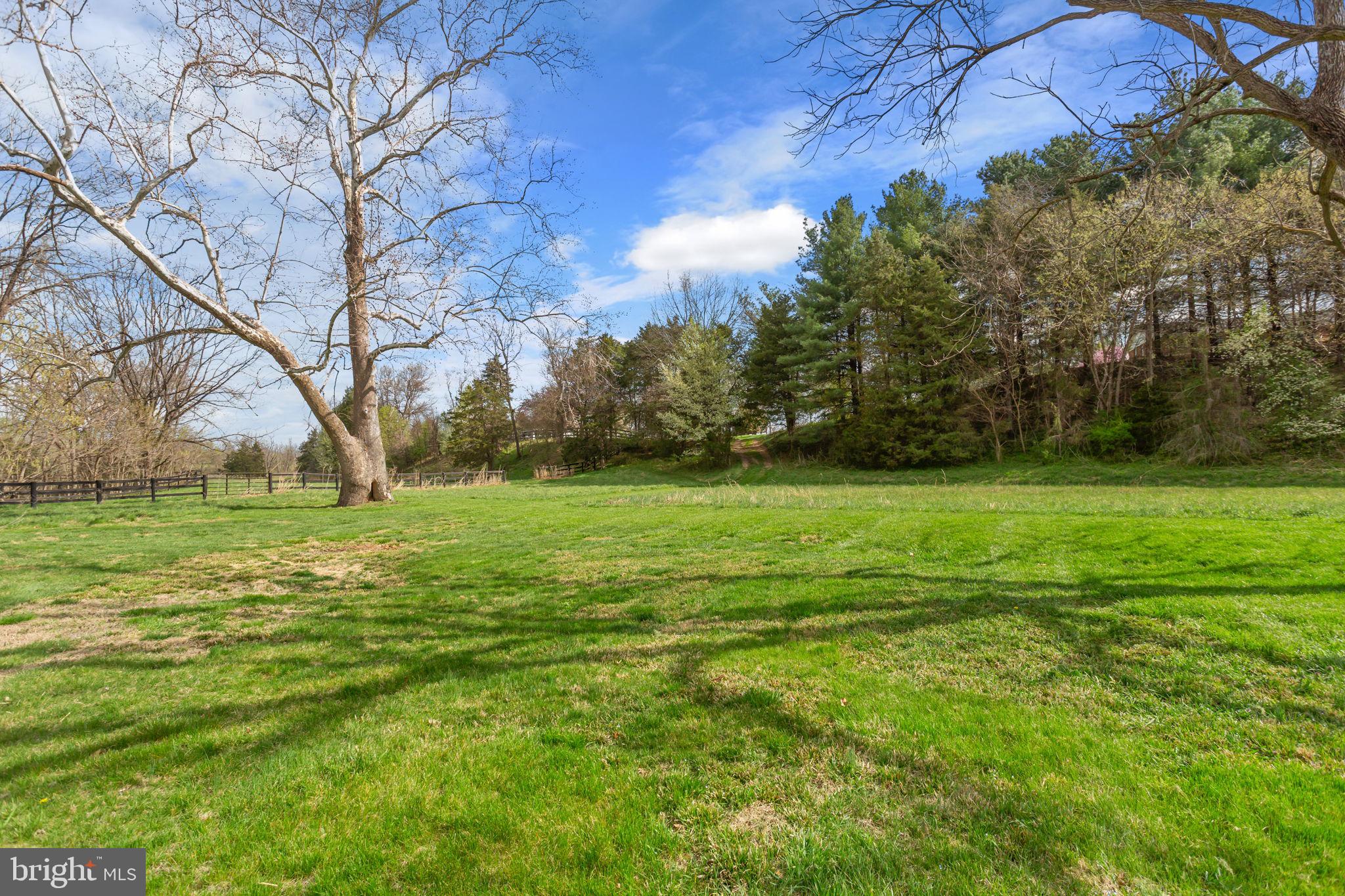 HILDRETH ESTATES - Residential