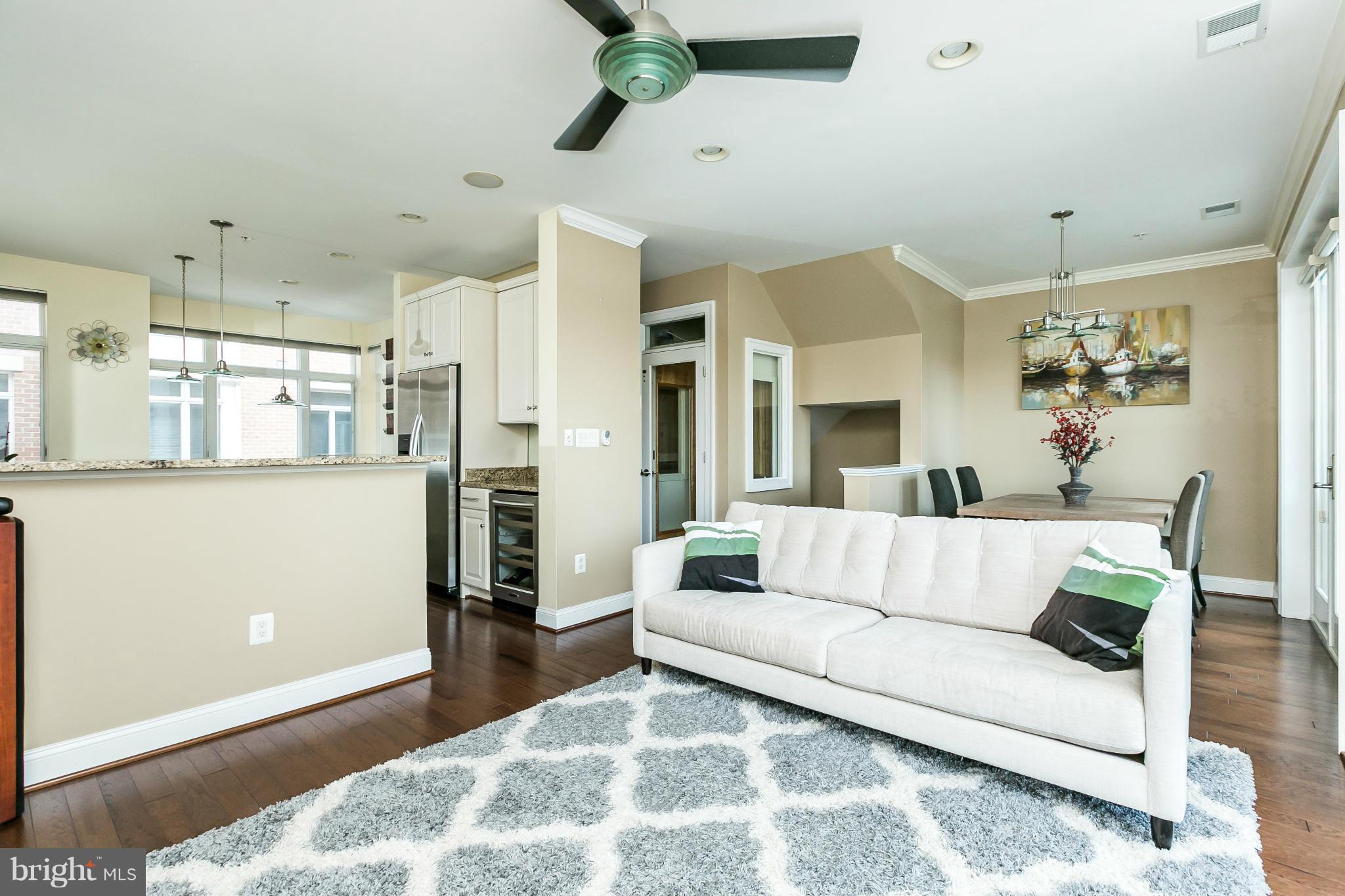 HARBORVIEW - Residential Lease