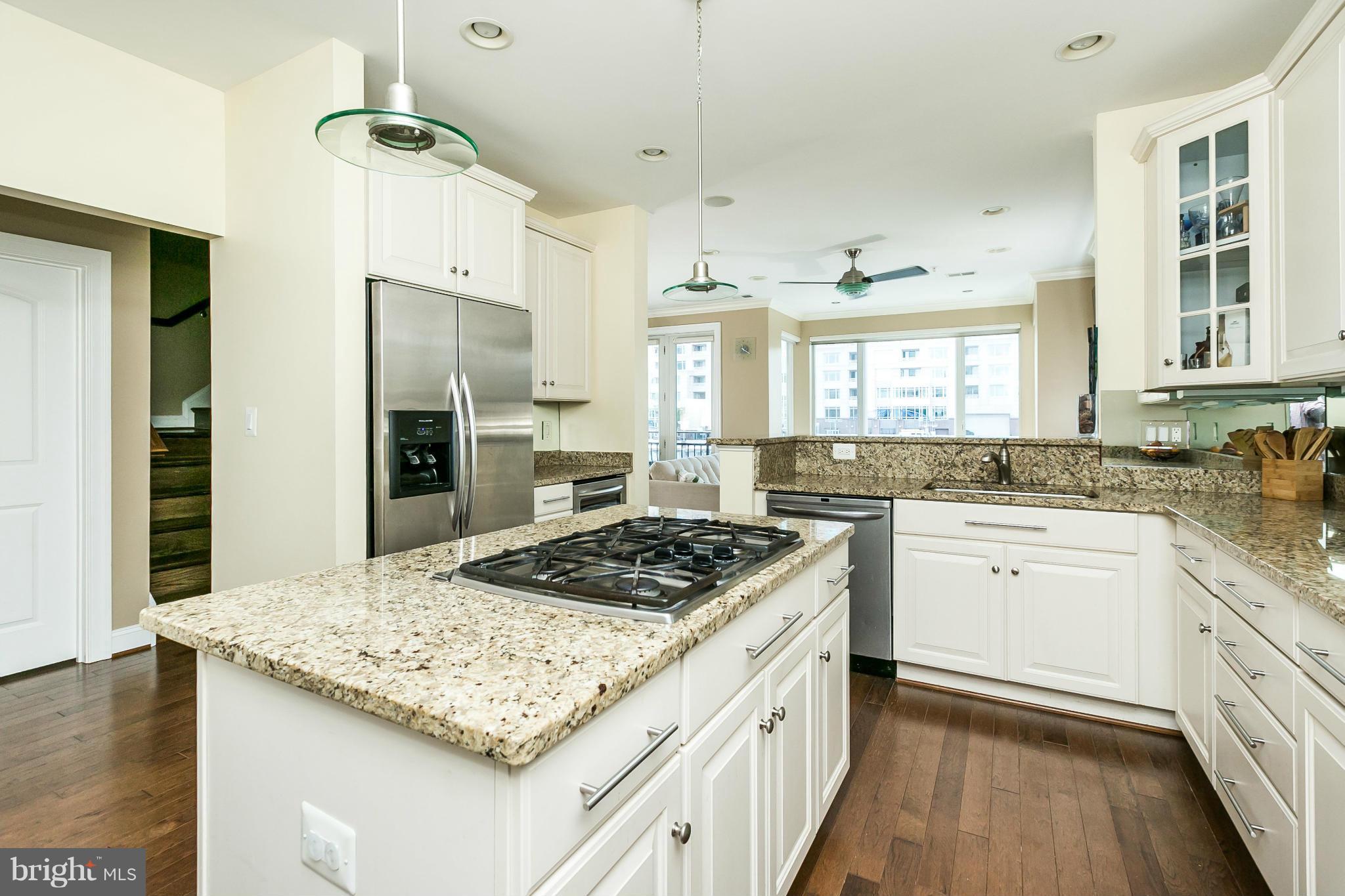 HARBORVIEW - Residential Lease