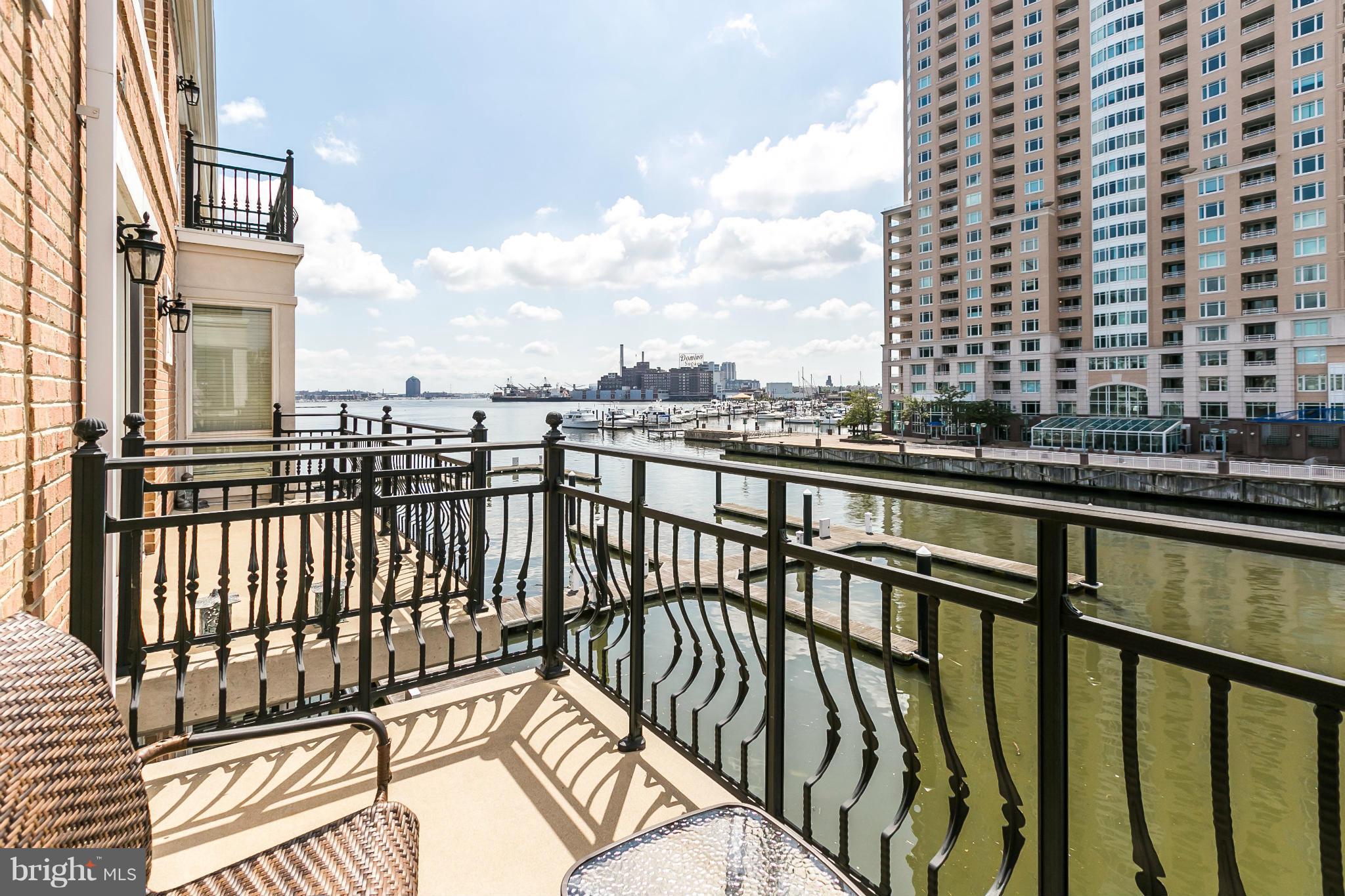 HARBORVIEW - Residential Lease