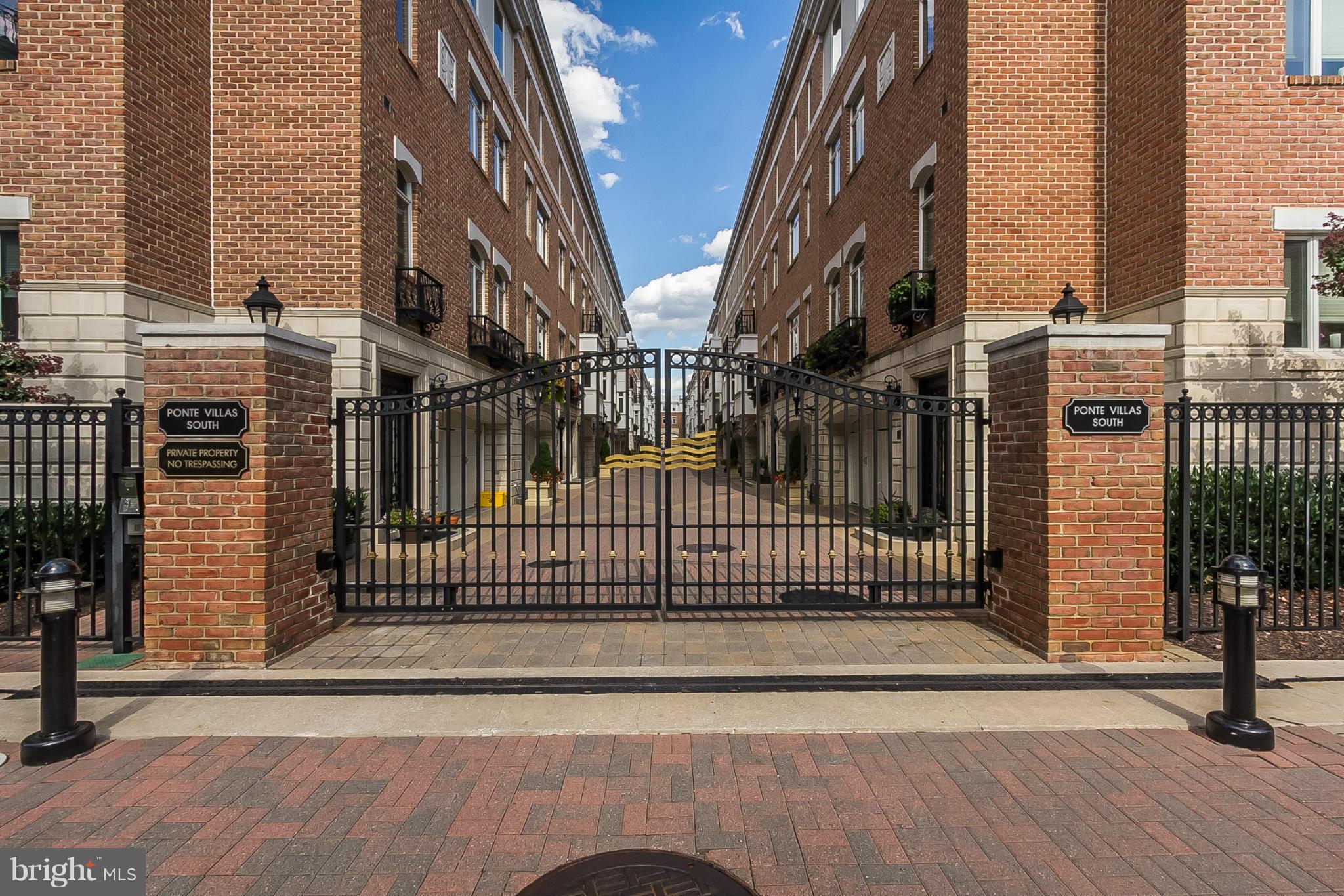 HARBORVIEW - Residential Lease