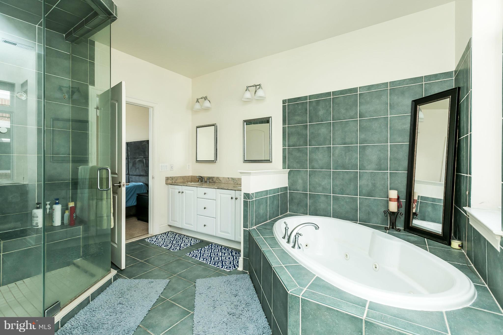 HARBORVIEW - Residential Lease