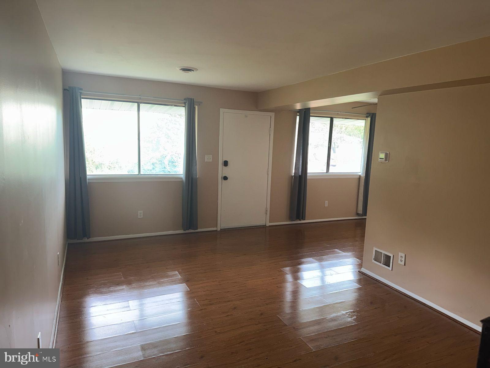 WOODBRIDGE - Residential