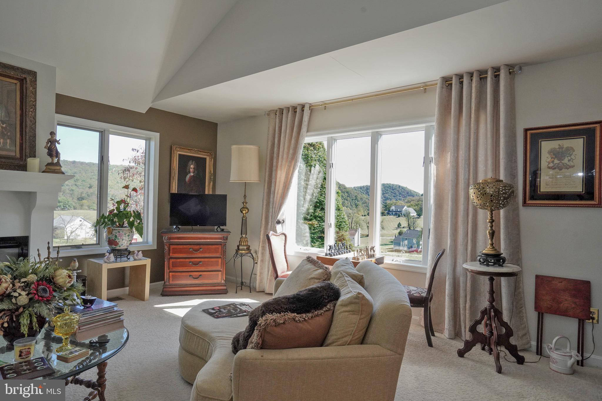 LEWISTOWN VALLEY - Residential