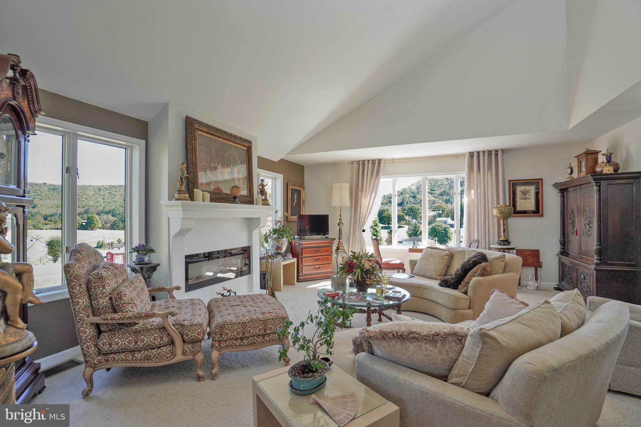 LEWISTOWN VALLEY - Residential