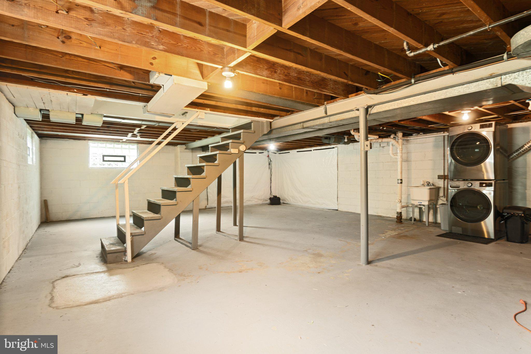 HUNGERFORD - Residential Lease