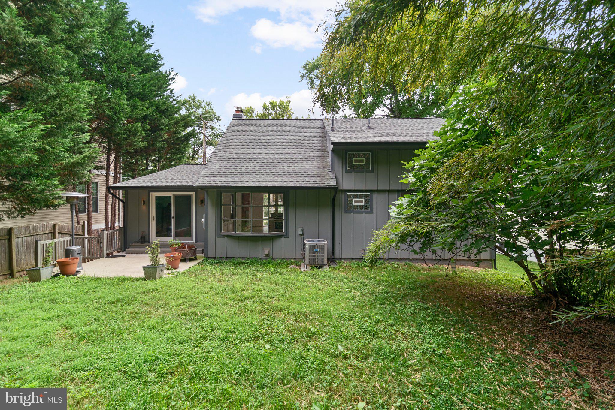 HUNGERFORD - Residential Lease