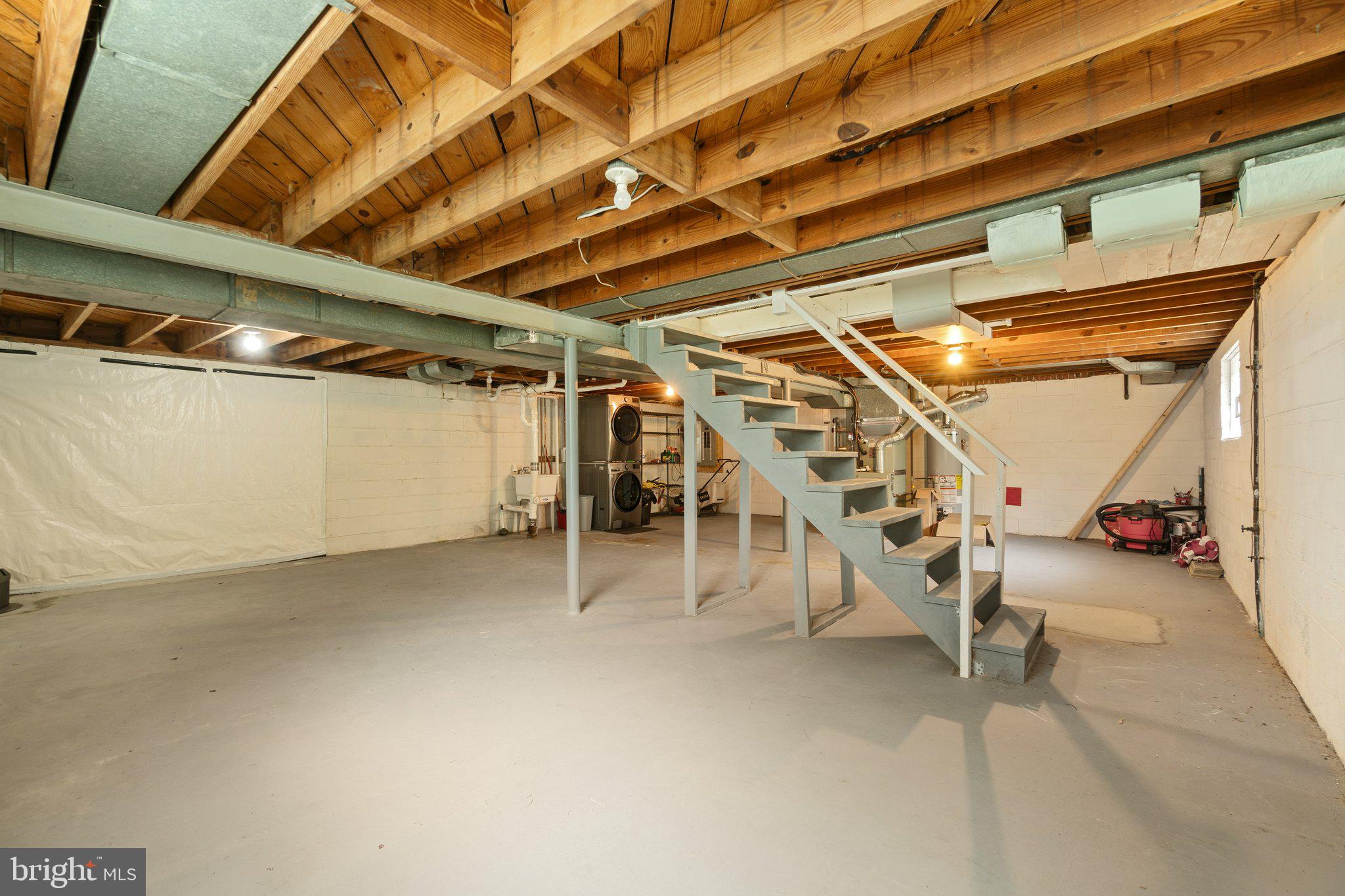 HUNGERFORD - Residential Lease