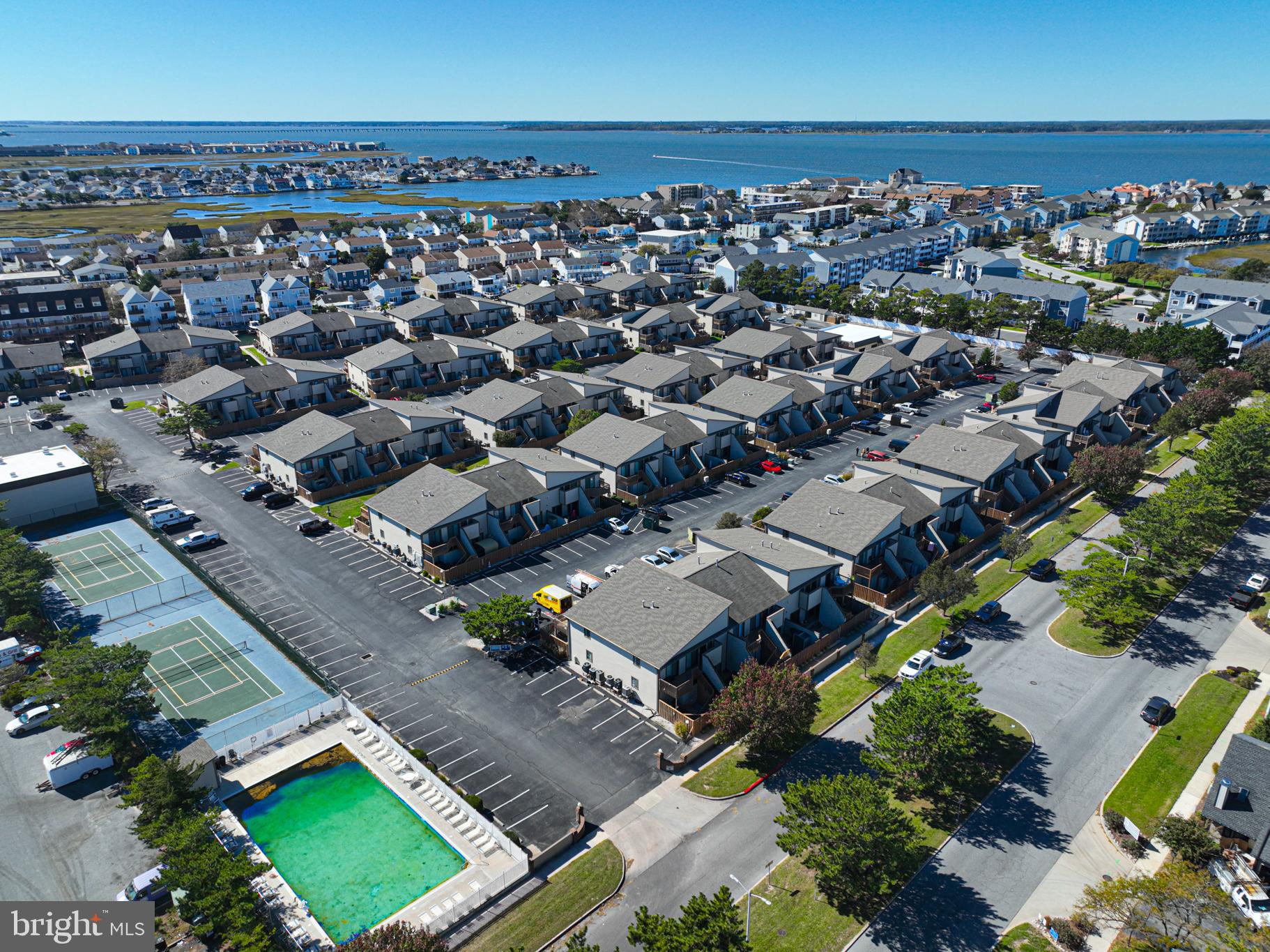 CLUB OCEAN VILLAS II - Residential