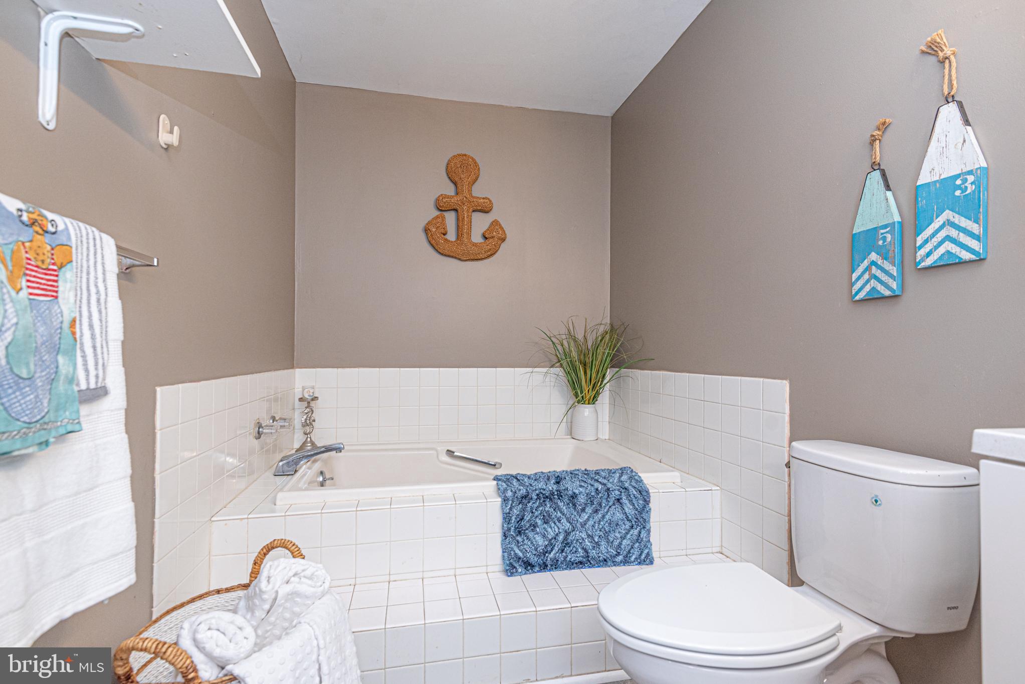 CLUB OCEAN VILLAS II - Residential