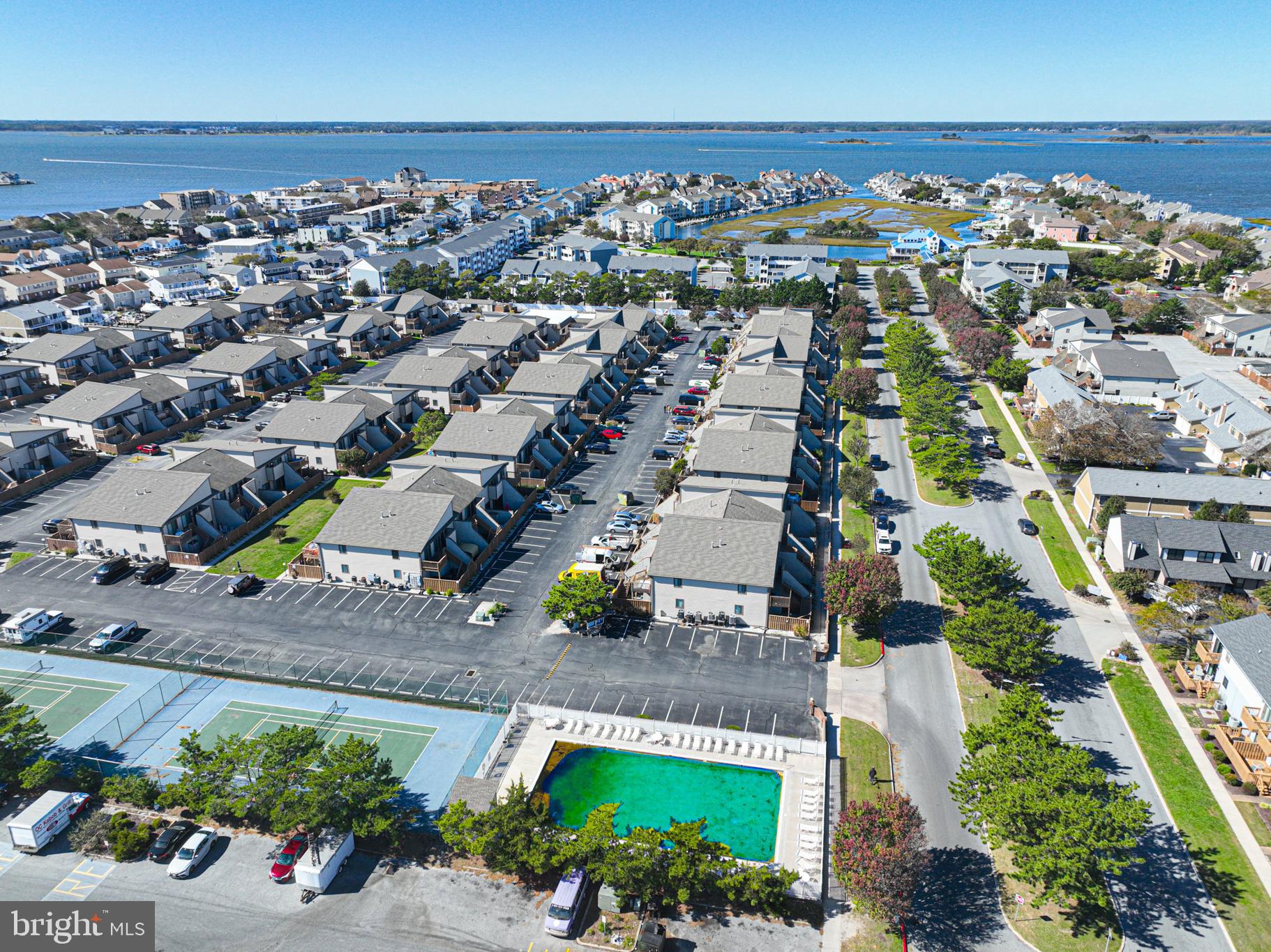 CLUB OCEAN VILLAS II - Residential