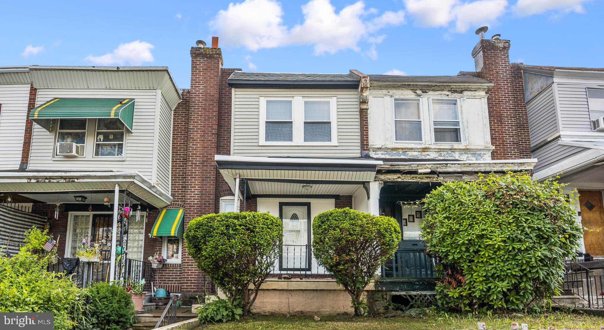 WEST OAK LANE - Residential