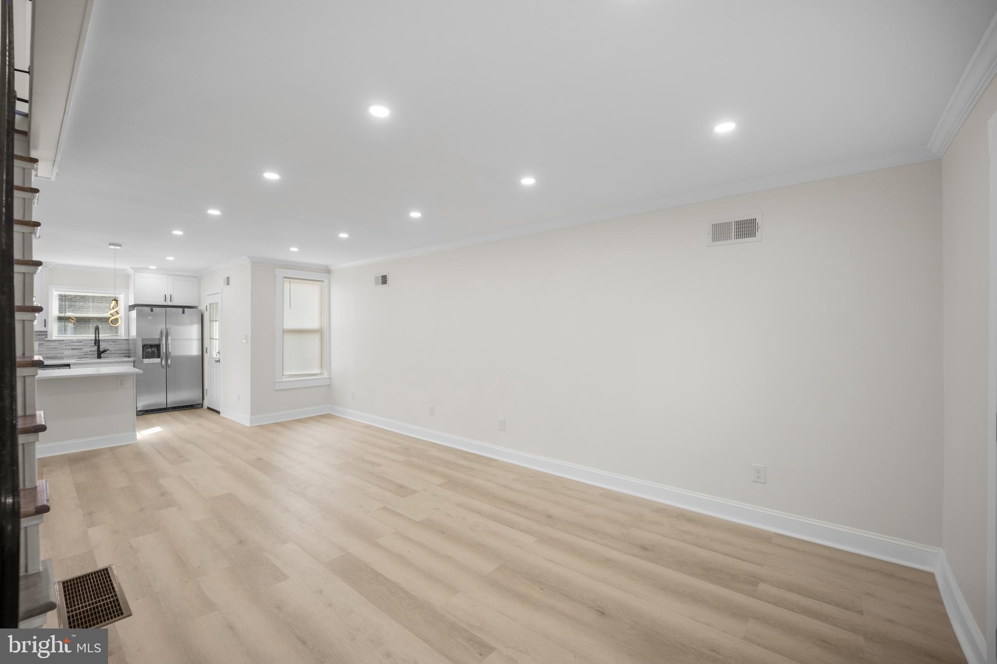 WEST OAK LANE - Residential