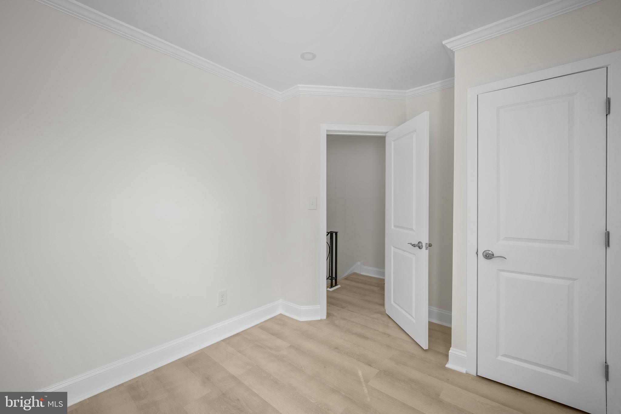 WEST OAK LANE - Residential