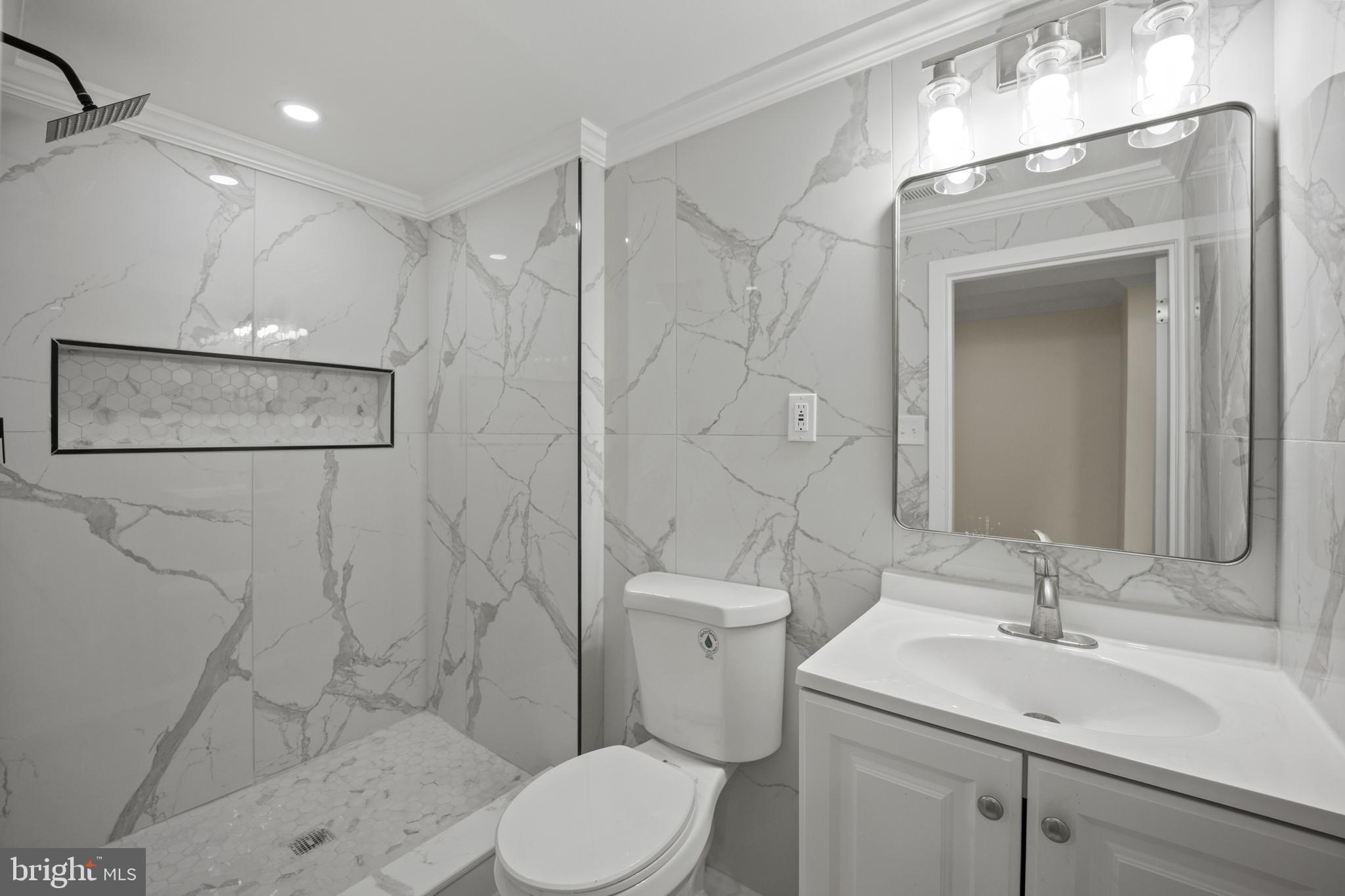 WEST OAK LANE - Residential