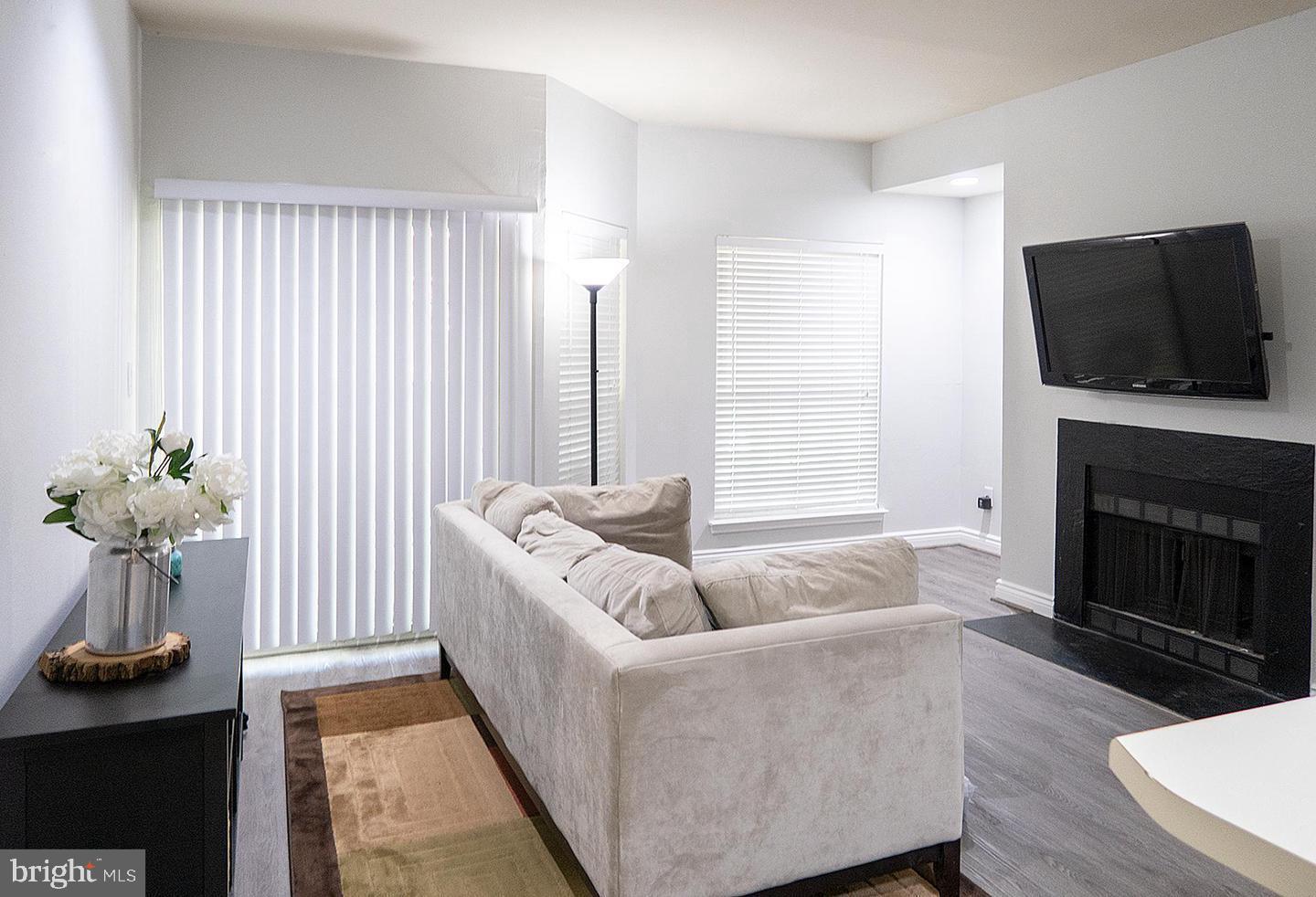 PENDERBROOK - Residential Lease