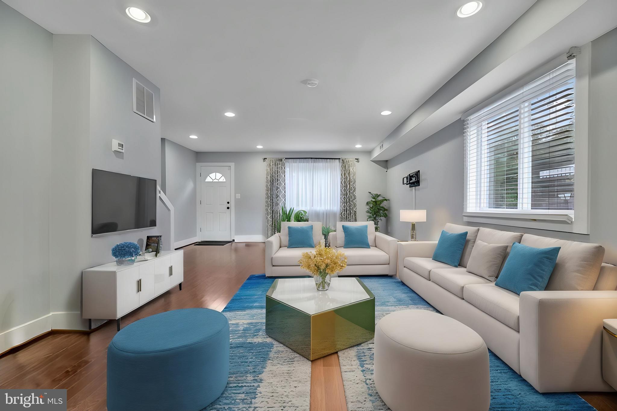 GLASSMANOR - Residential