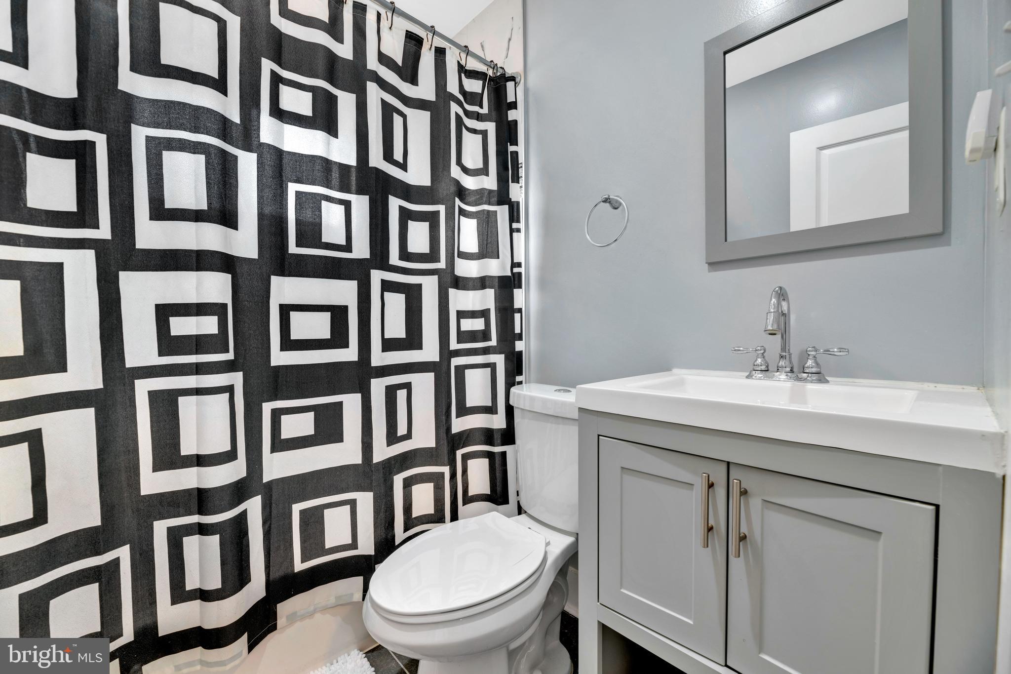 GLASSMANOR - Residential