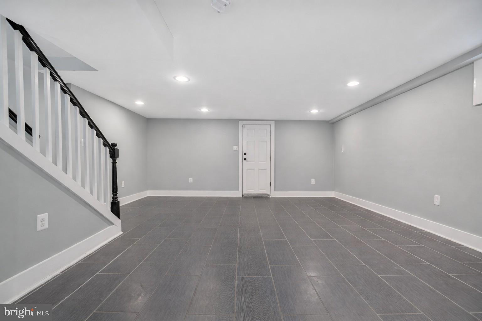 GLASSMANOR - Residential