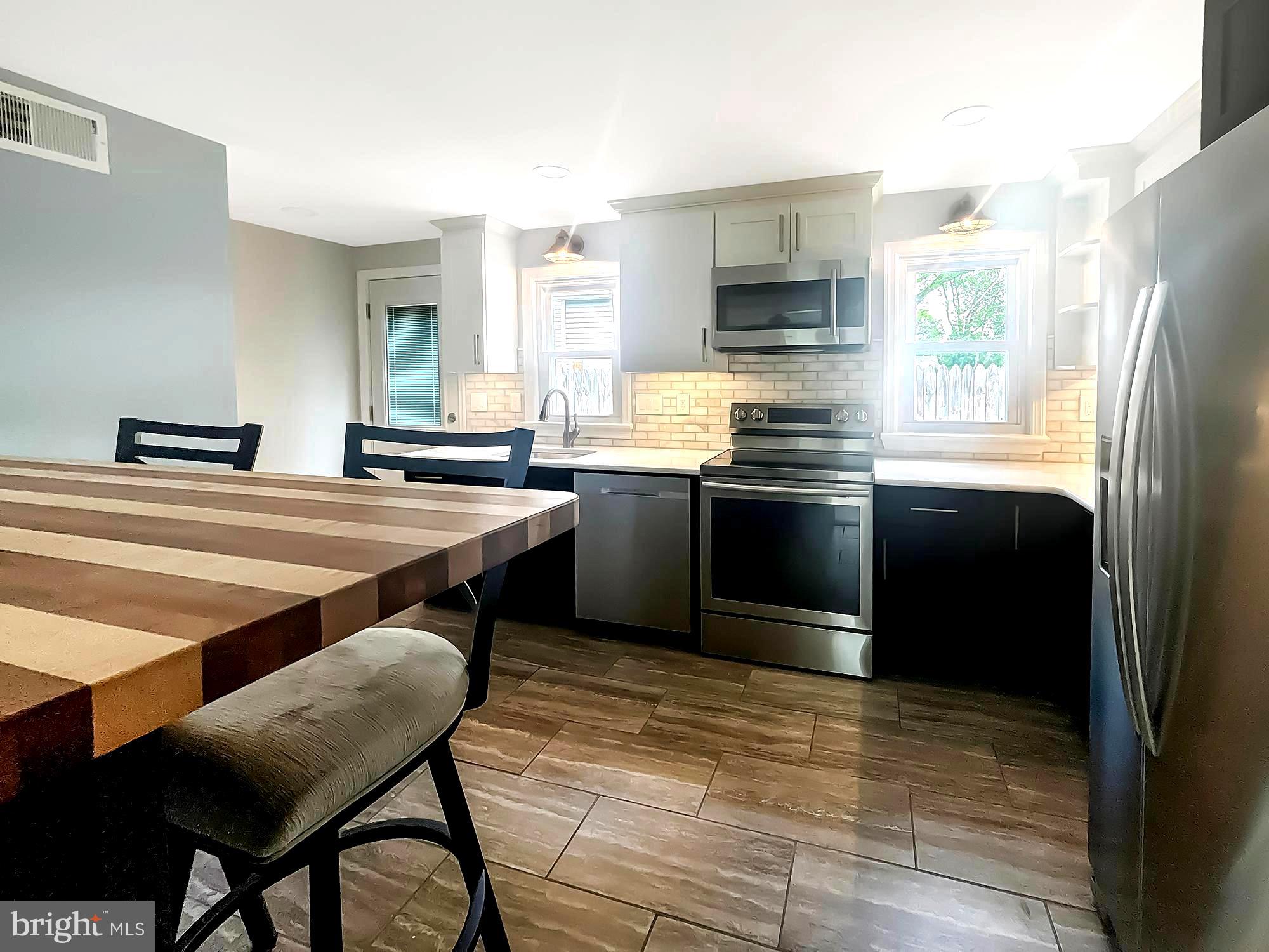 WASHINGTON HGTS - Residential