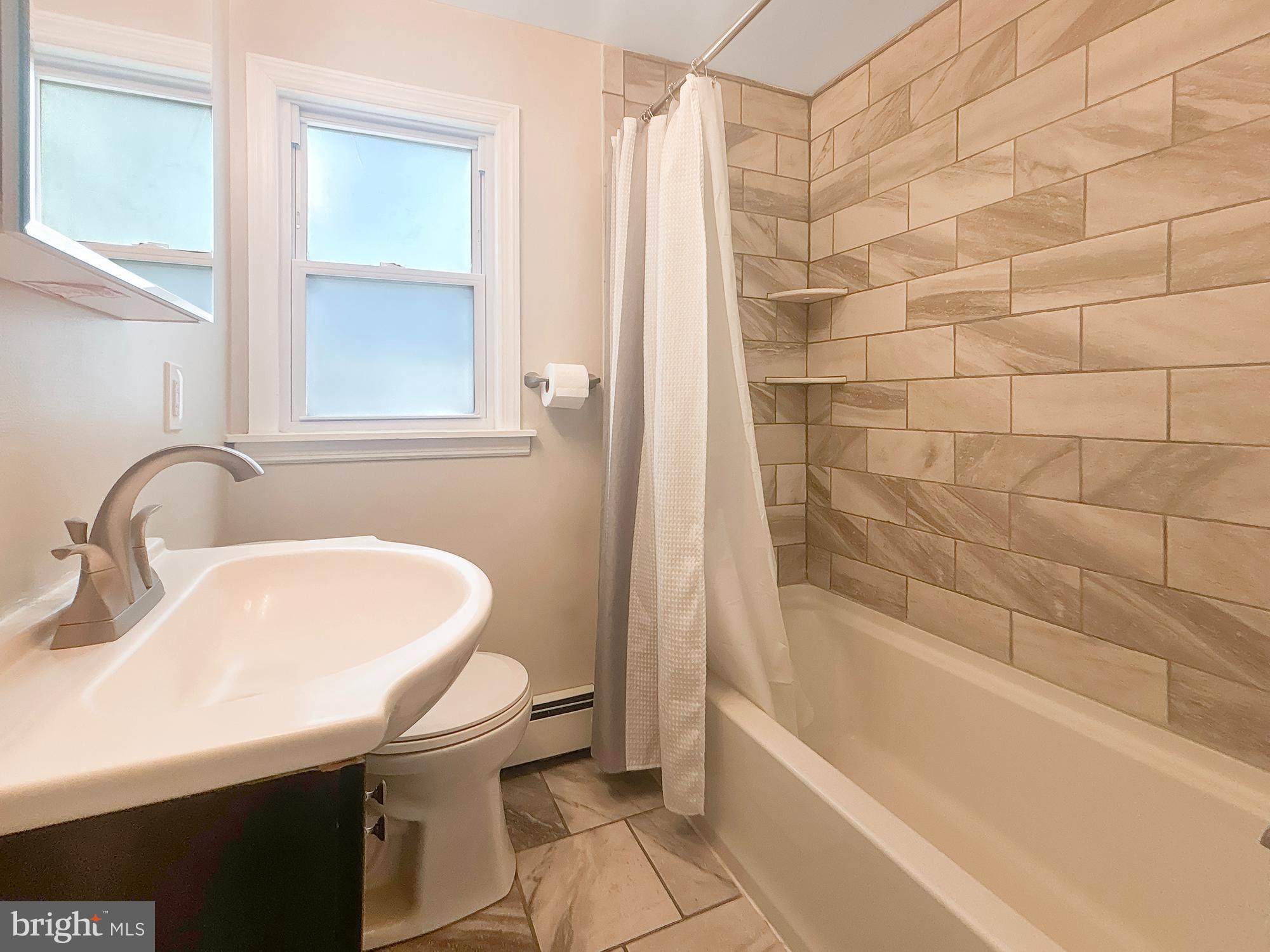 WASHINGTON HGTS - Residential
