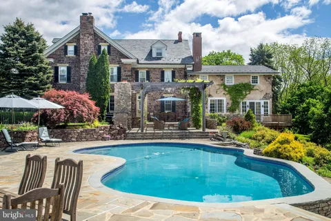 2332 Kunsman Road, Quakertown, PA MLS: PABU2090598