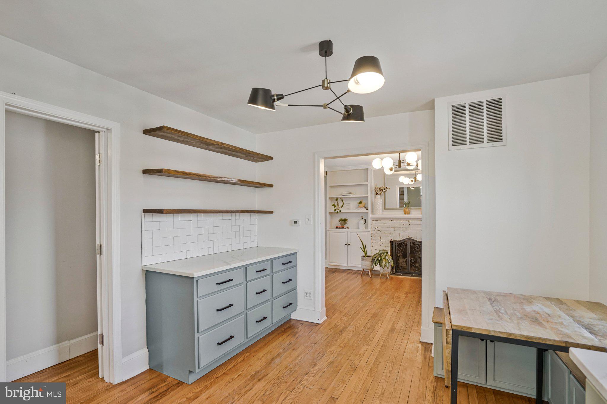 CHERRYDALE - Residential