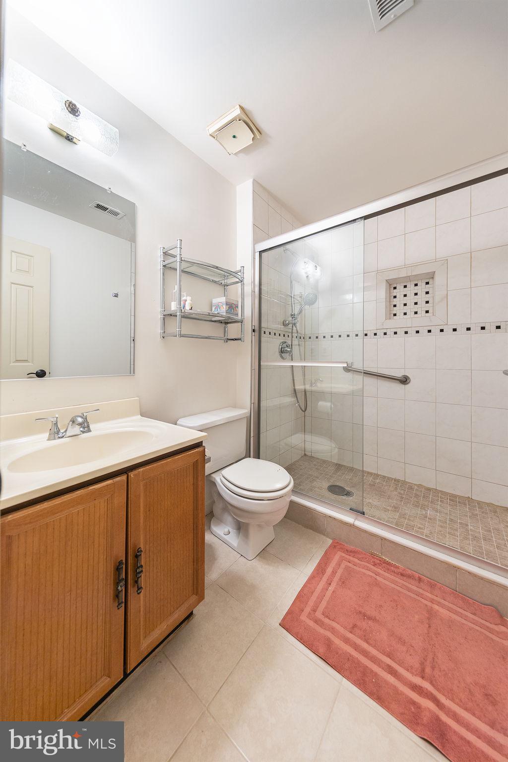 PINECREST - Residential Lease