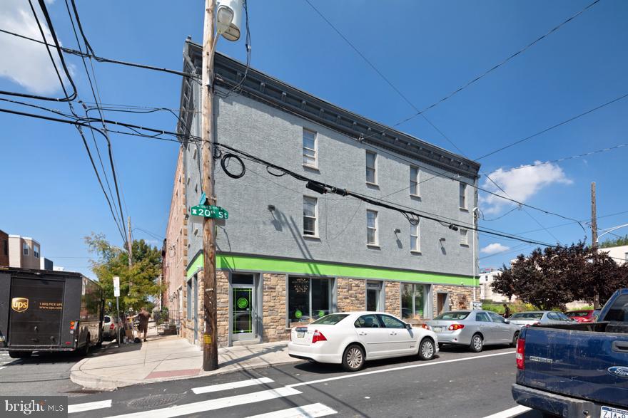POINT BREEZE - Residential Lease