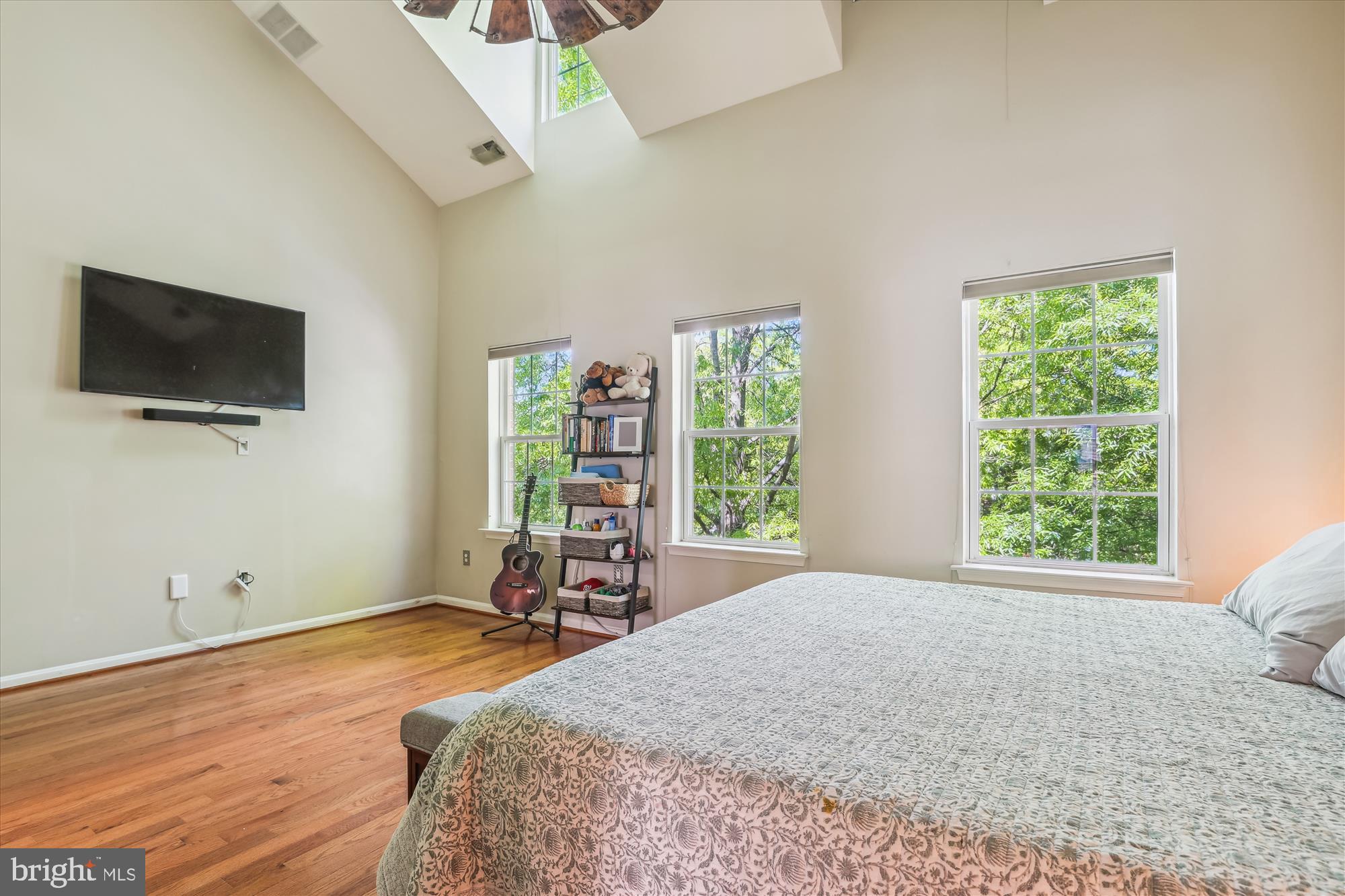 CAMERON STATION - Residential