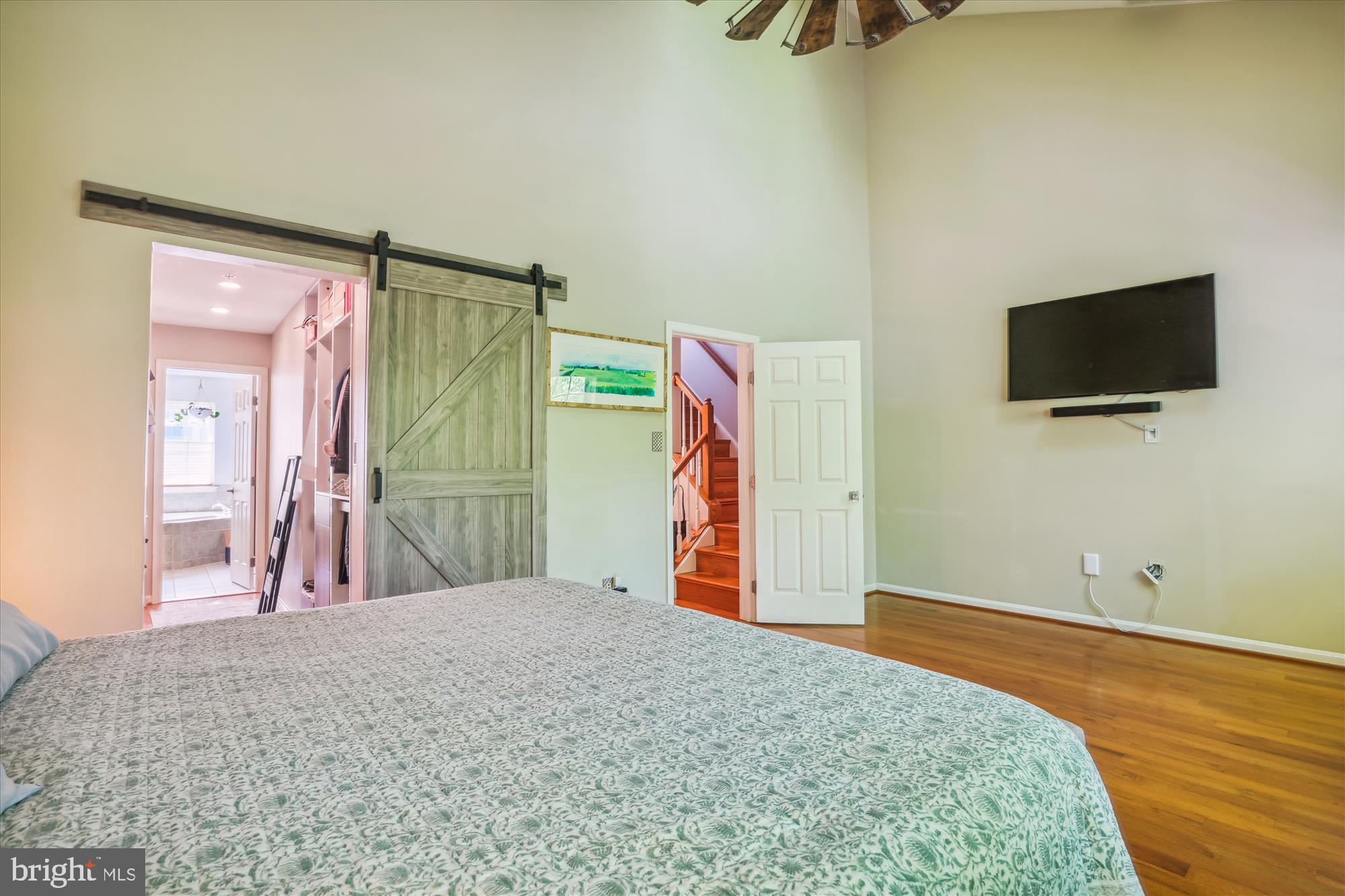 CAMERON STATION - Residential