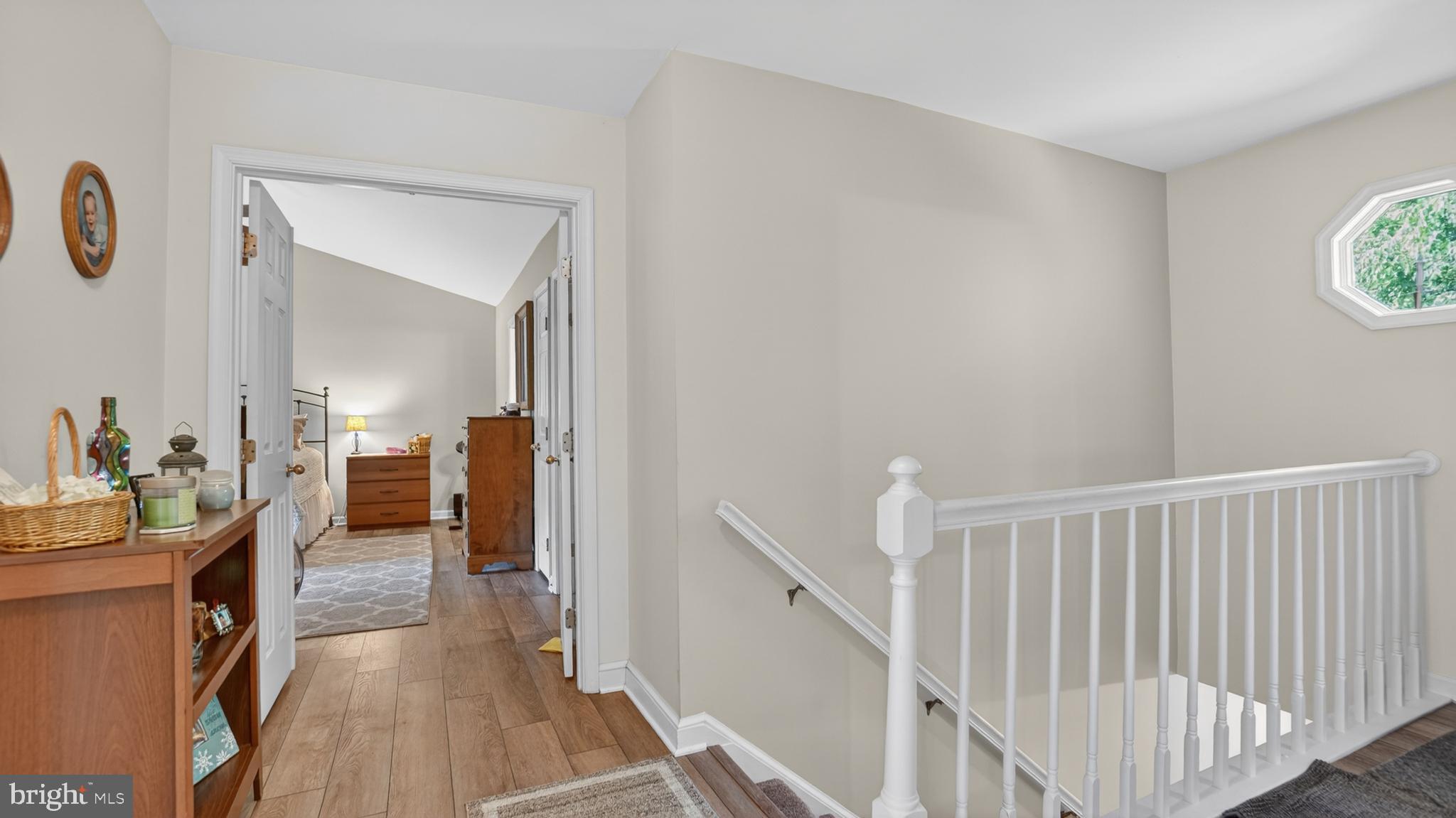 CHARING CROSS - Residential