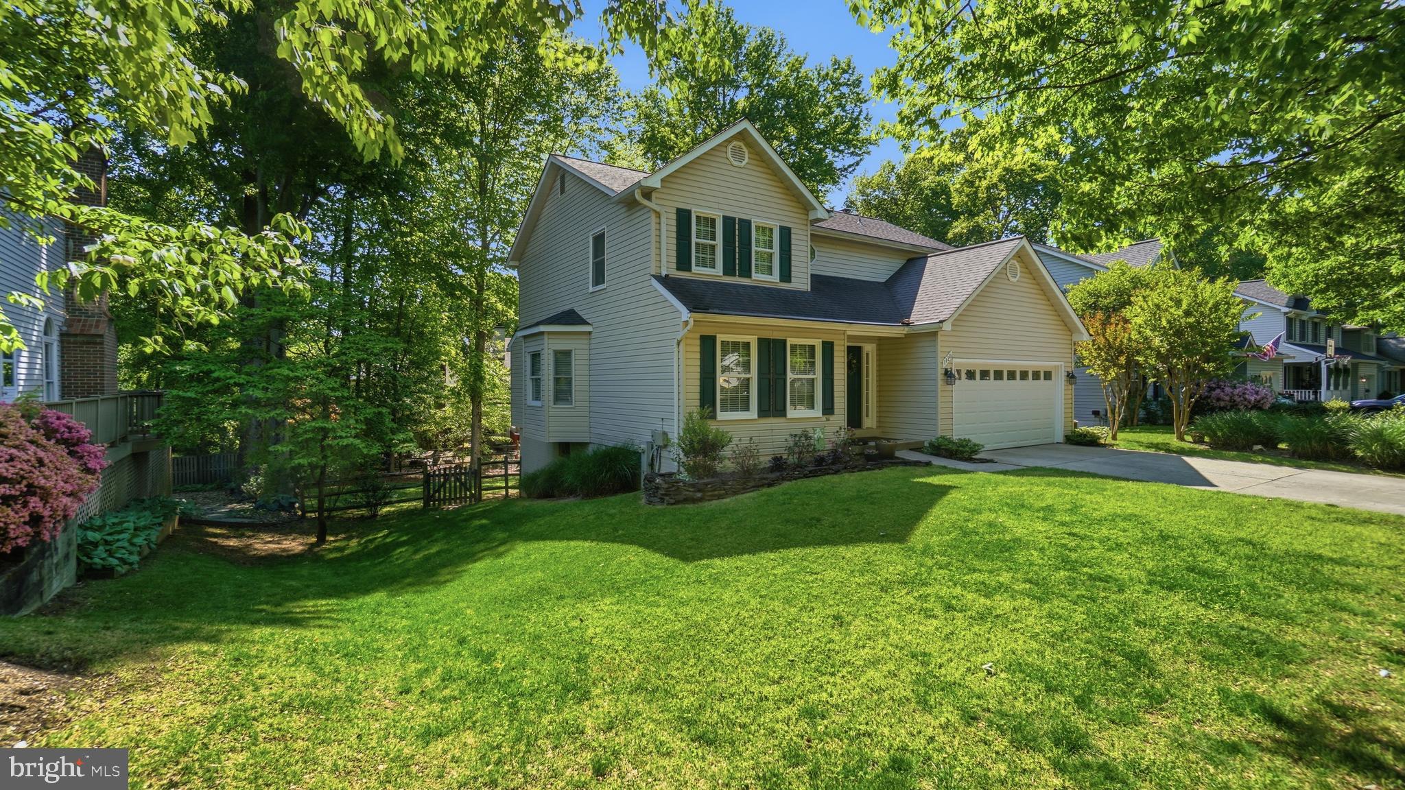 1120 CHARING CROSS DRIVE