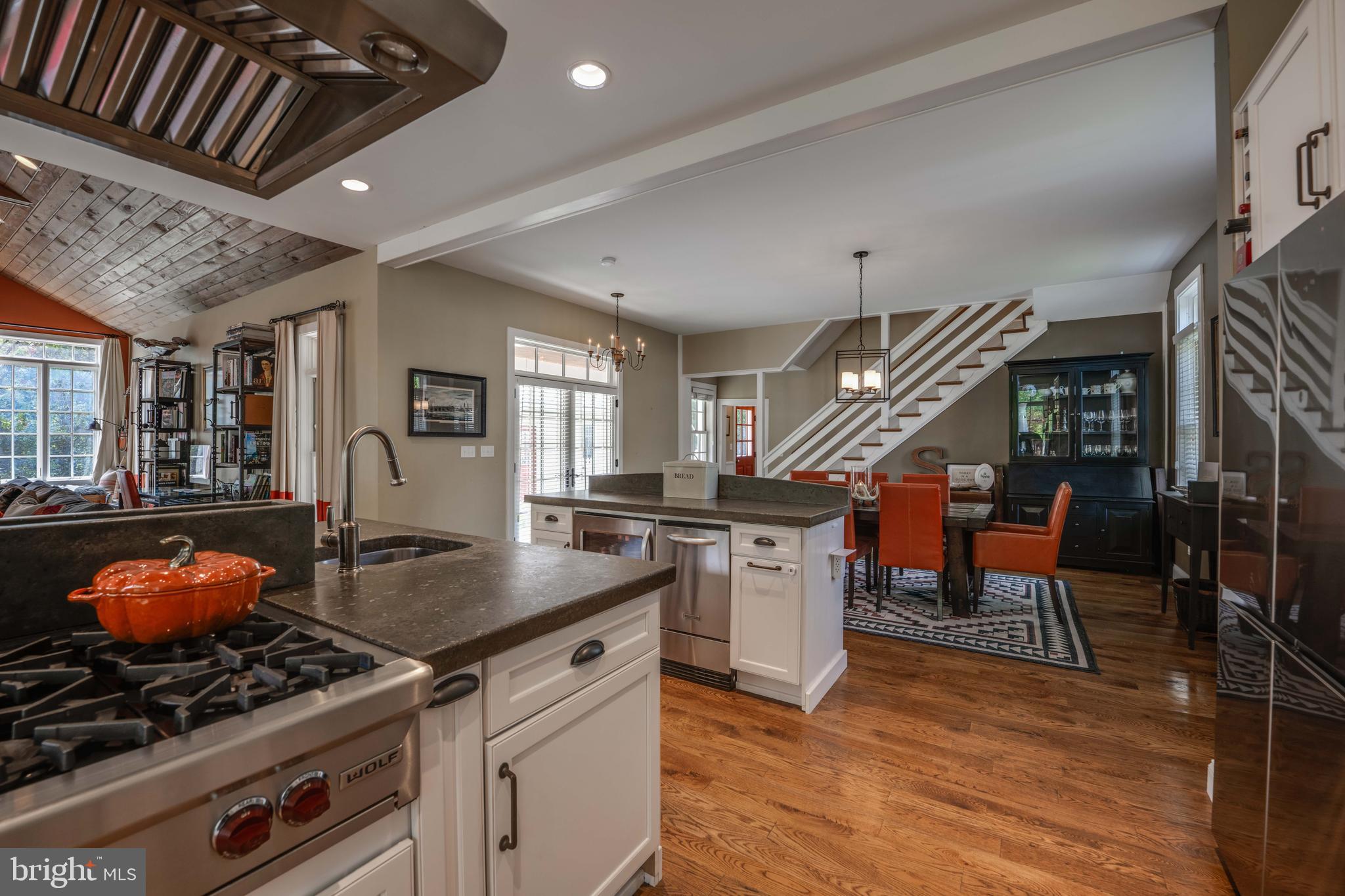 COACHMANS FIELD - Residential