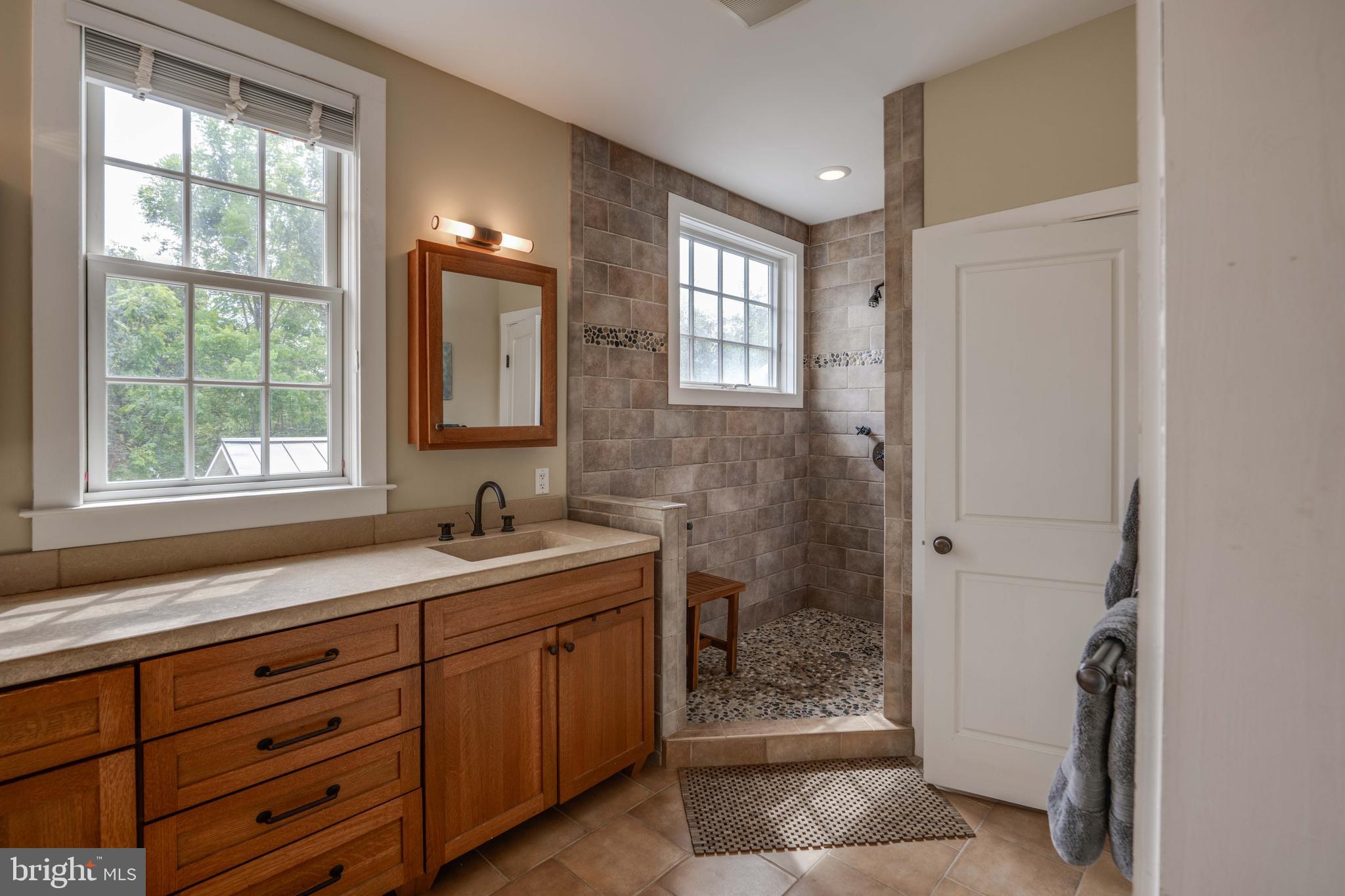 COACHMANS FIELD - Residential