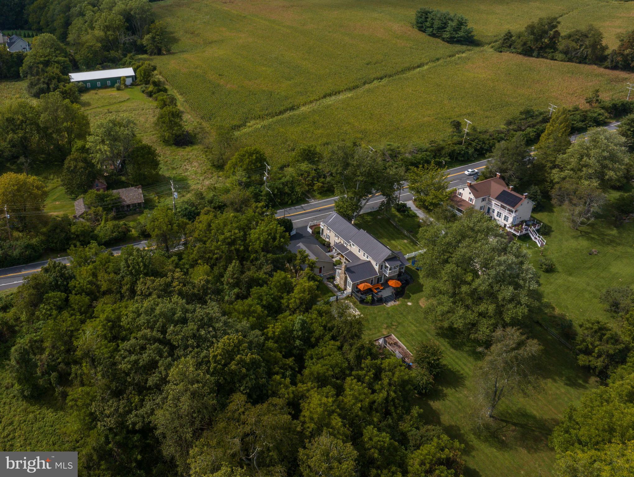 COACHMANS FIELD - Residential