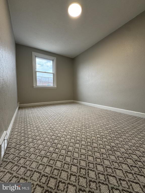 MAYFAIR - Residential