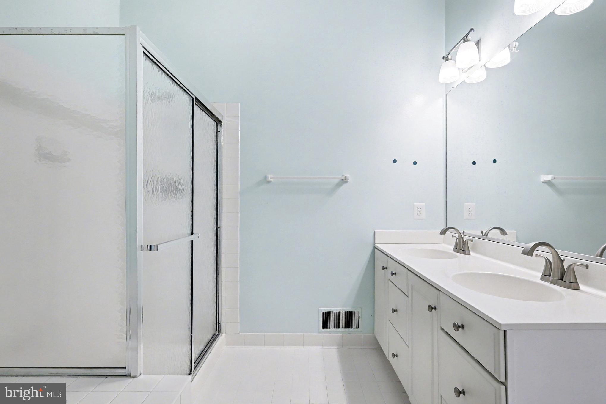 SULLY STATION - Residential