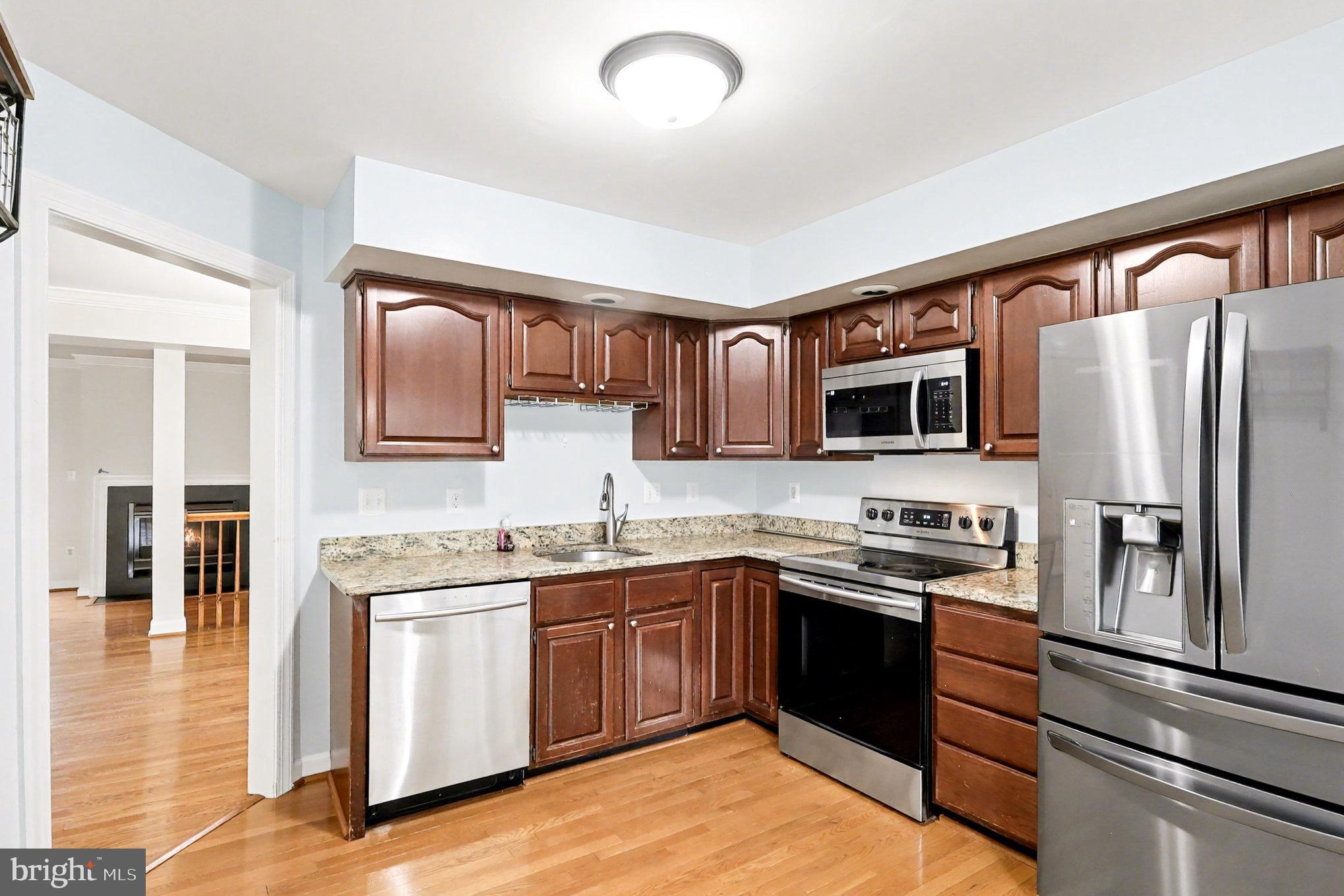 SULLY STATION - Residential