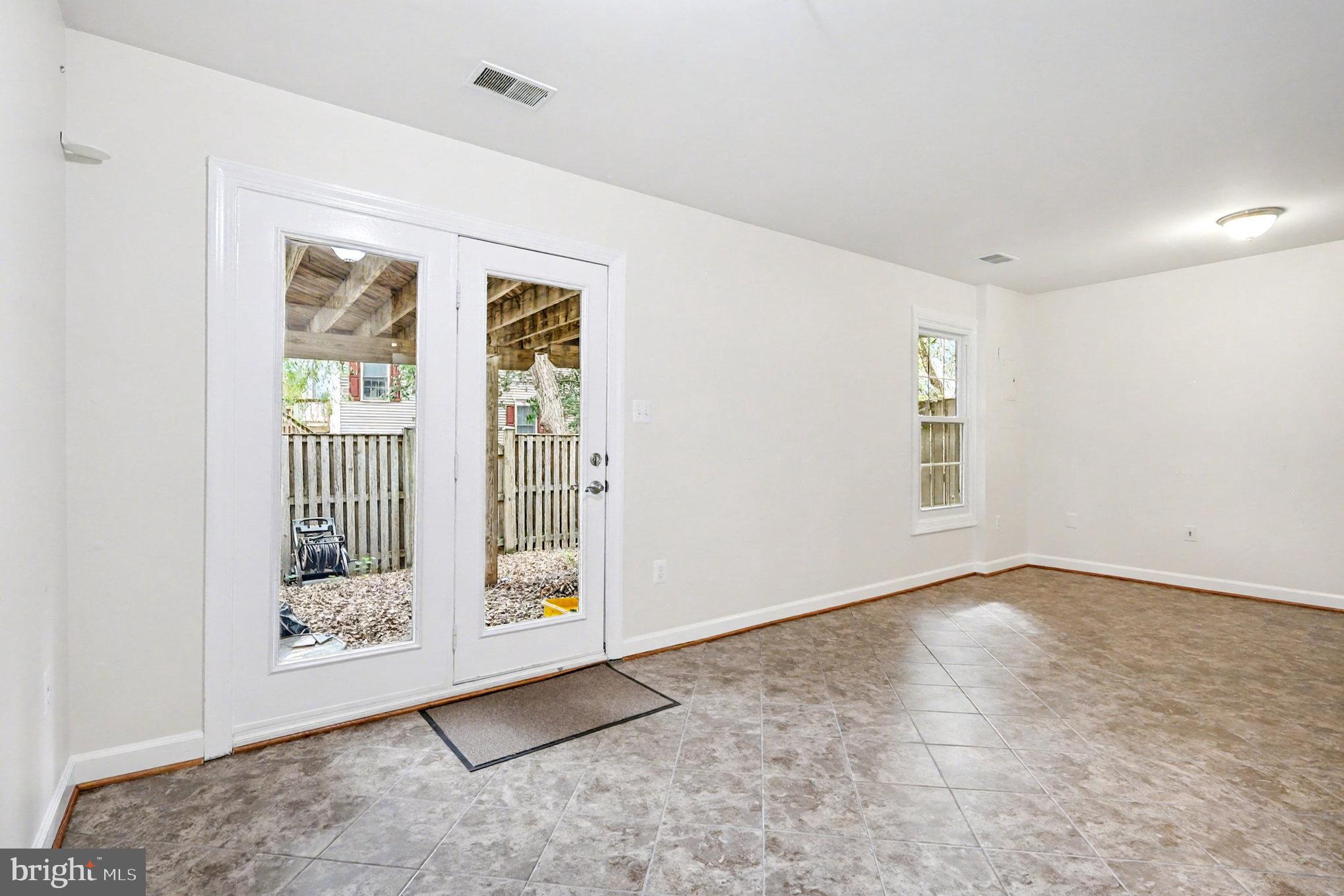 SULLY STATION - Residential